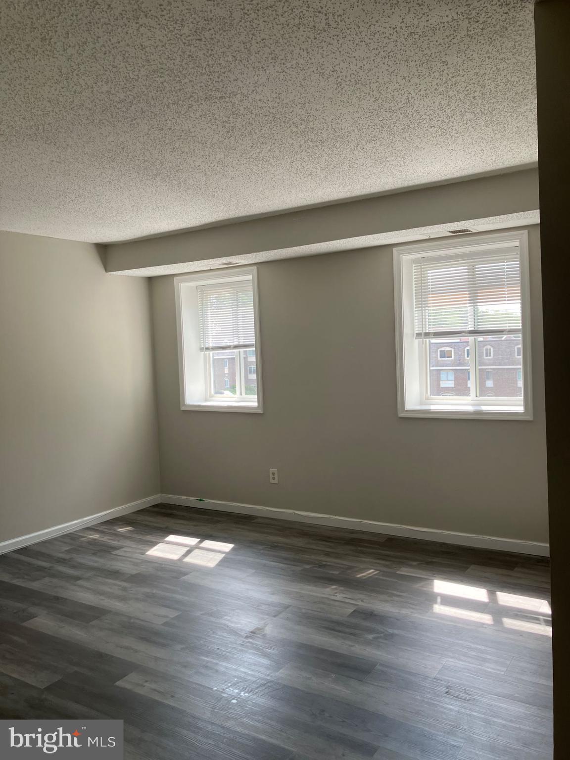 REISTERSTOWN - Residential