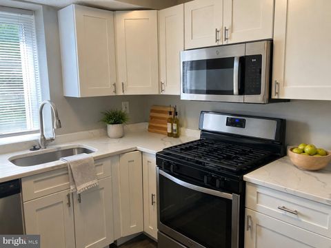 Condo For Sale - 12011 Tarragon Road #I<br/> REISTERSTOWN, MD 21136