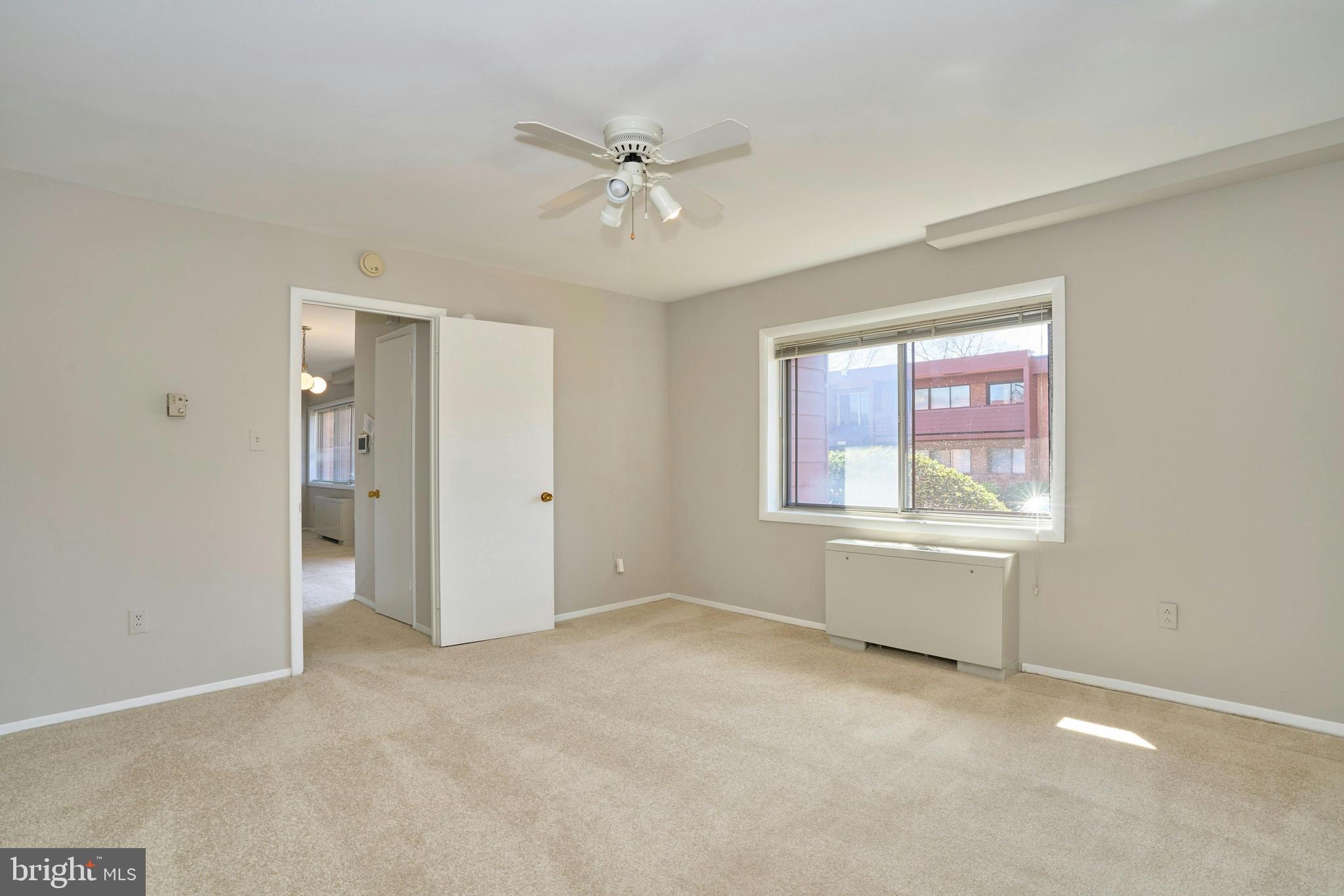 GEORGE MASON VILLAGE - Residential