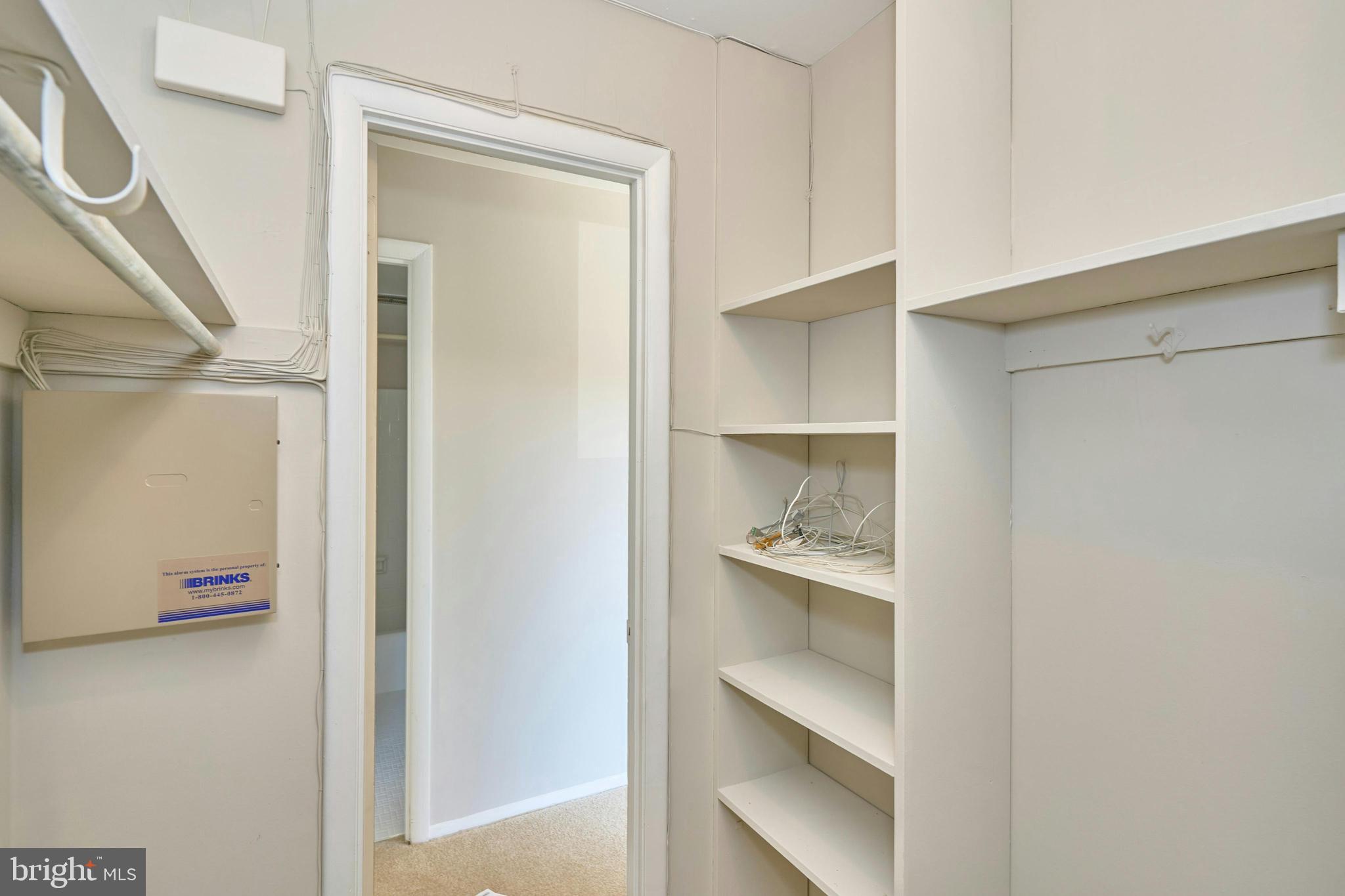 GEORGE MASON VILLAGE - Residential