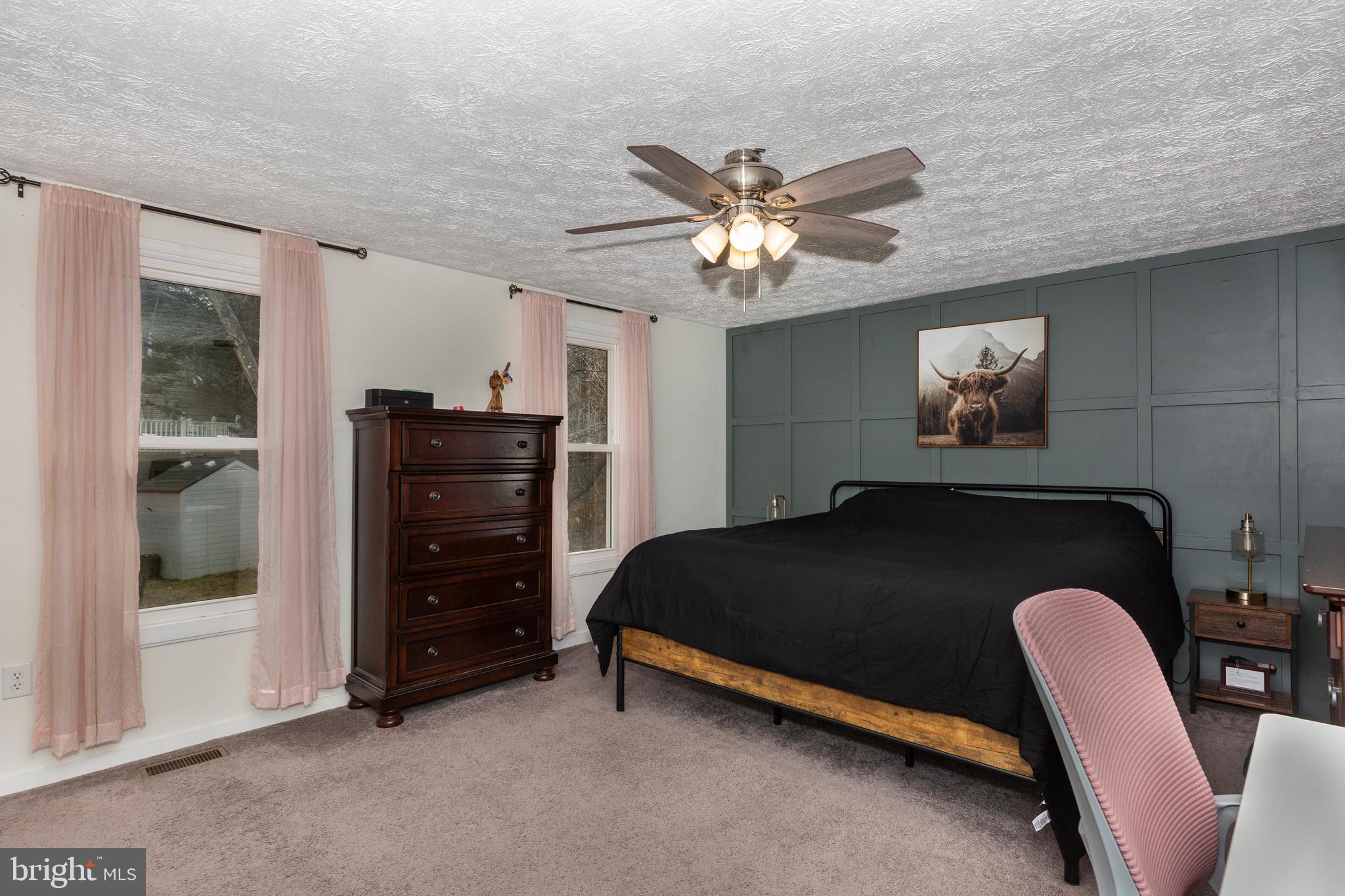 WASHINGTON CENTER - Residential