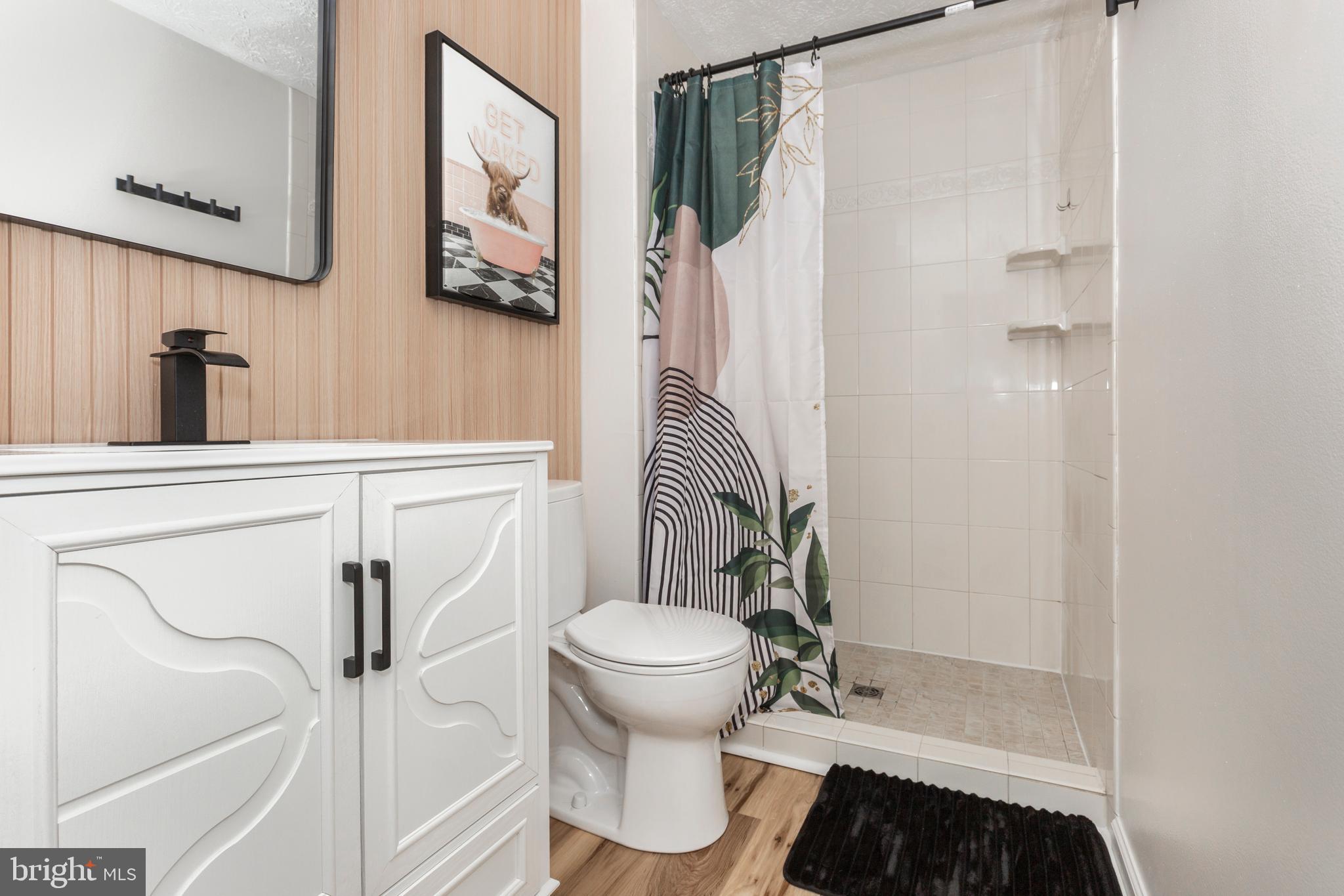 WASHINGTON CENTER - Residential