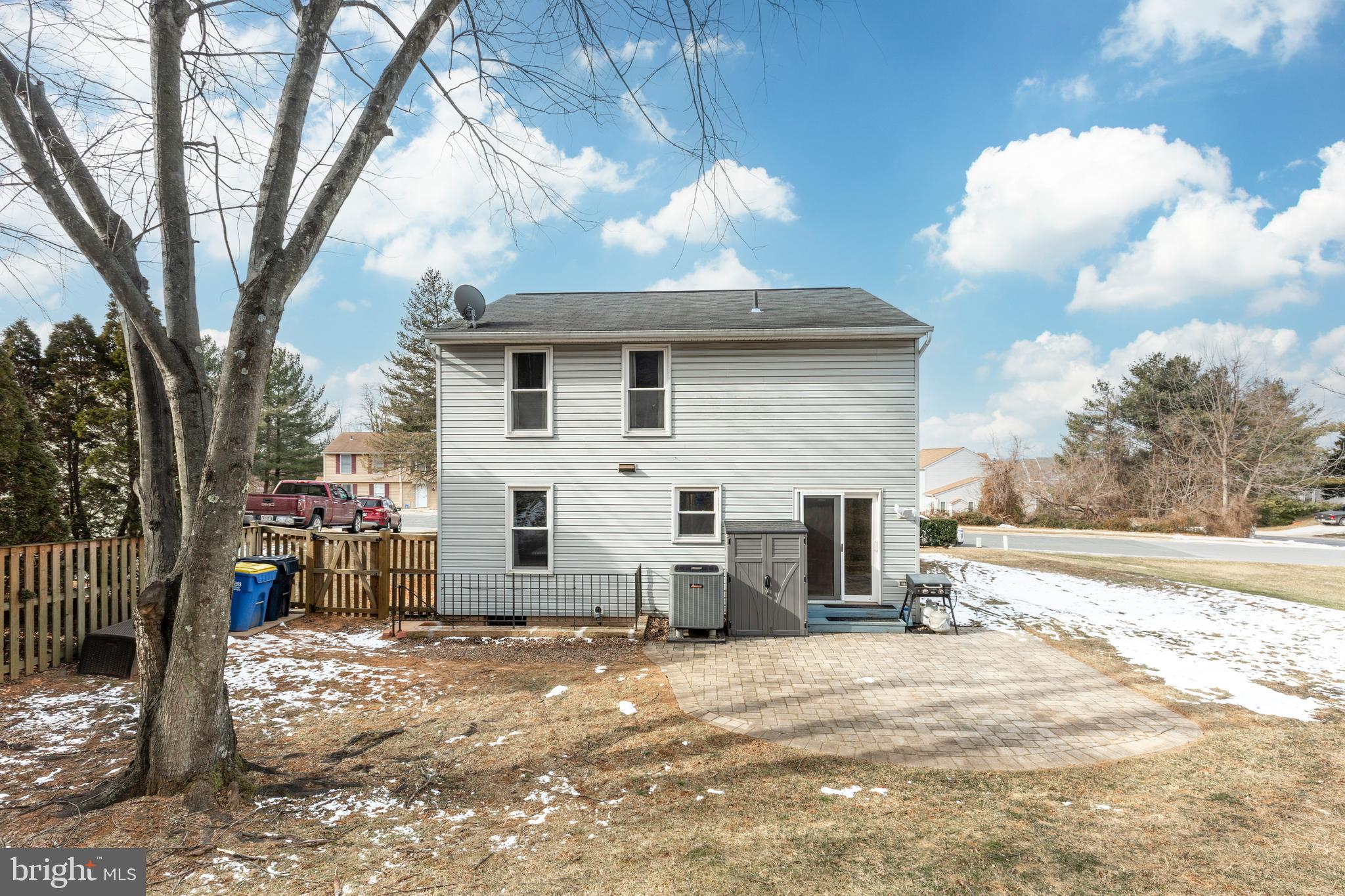 WASHINGTON CENTER - Residential