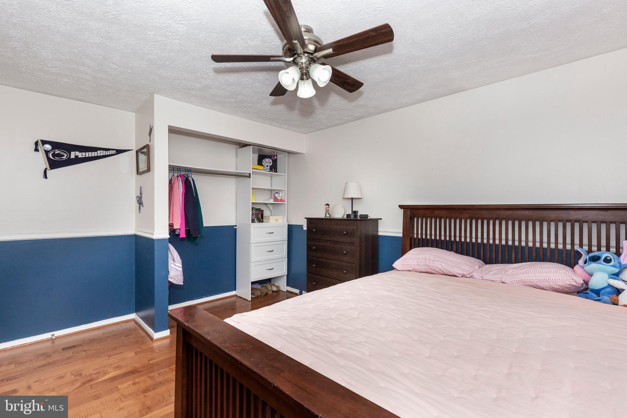 WASHINGTON CENTER - Residential