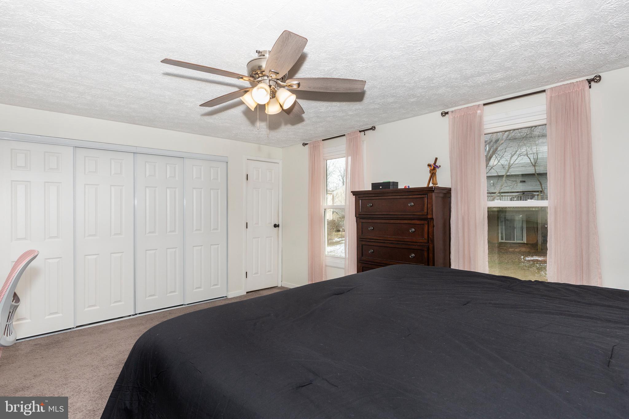 WASHINGTON CENTER - Residential