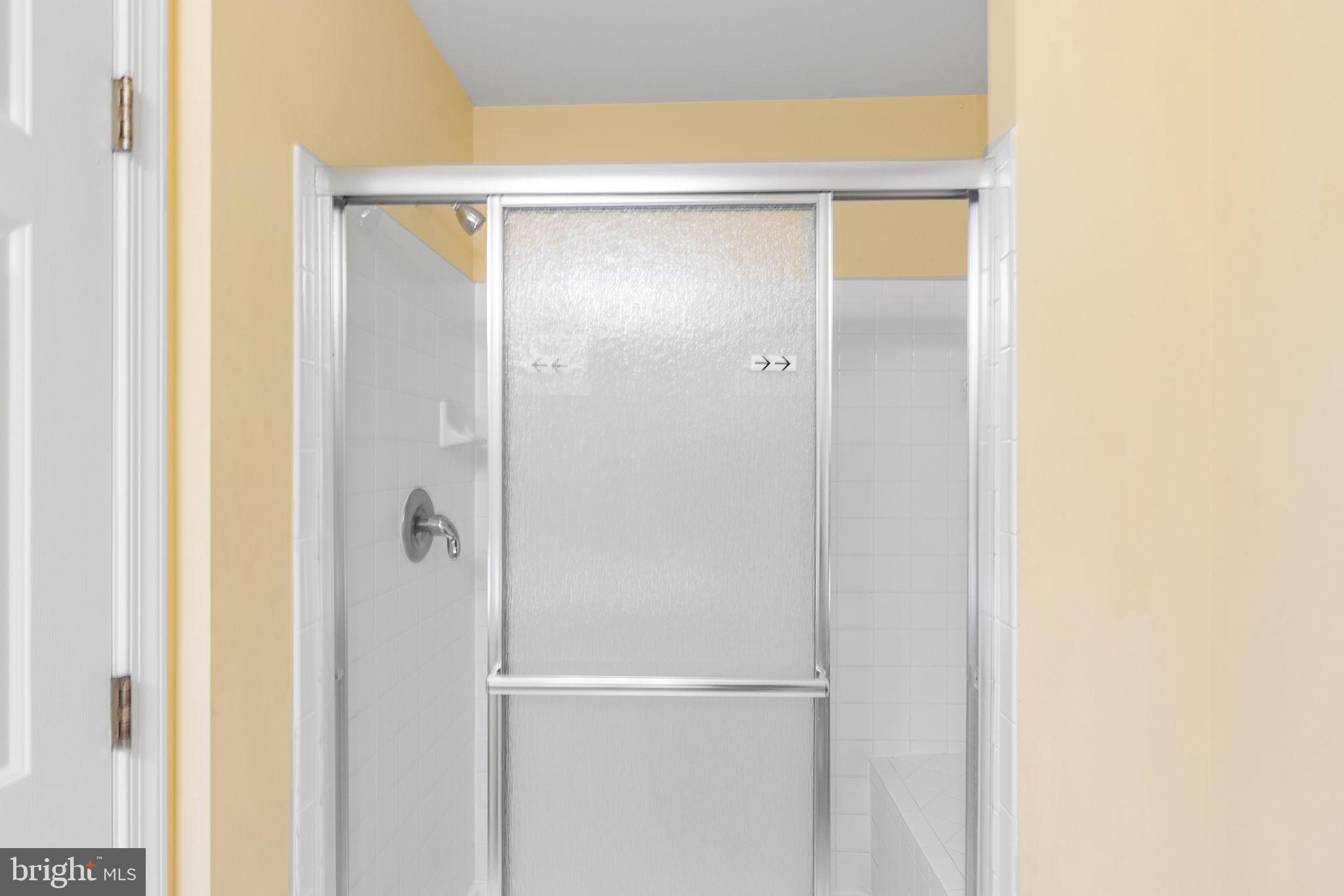 SUNSET ISLAND - Residential