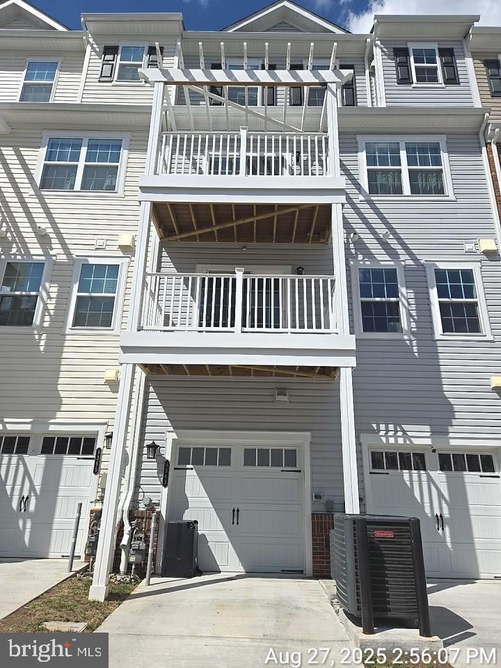 BALLARD GREEN - Residential