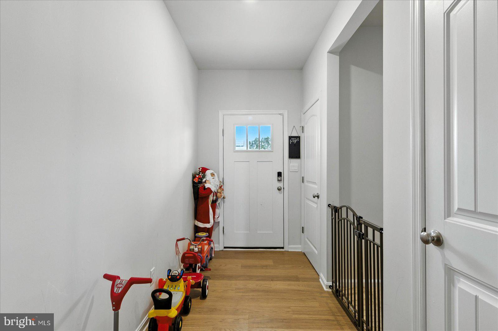 374 ROBBINS FARM ROAD