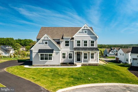 925 MARINA COURT WEST CHESTER PA 19382