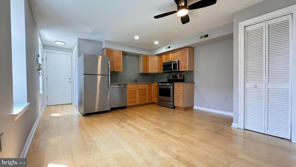 Photo of 2400 - 00 Catharine Street #2, PHILADELPHIA, PA 19146 (MLS # PAPH2536498)