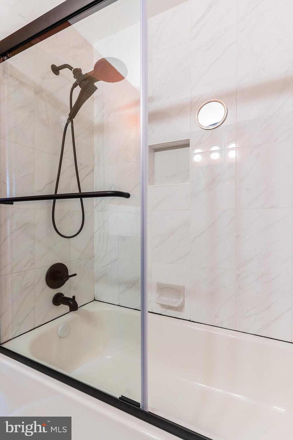 SPRINGFIELD ESTATES - Residential Lease