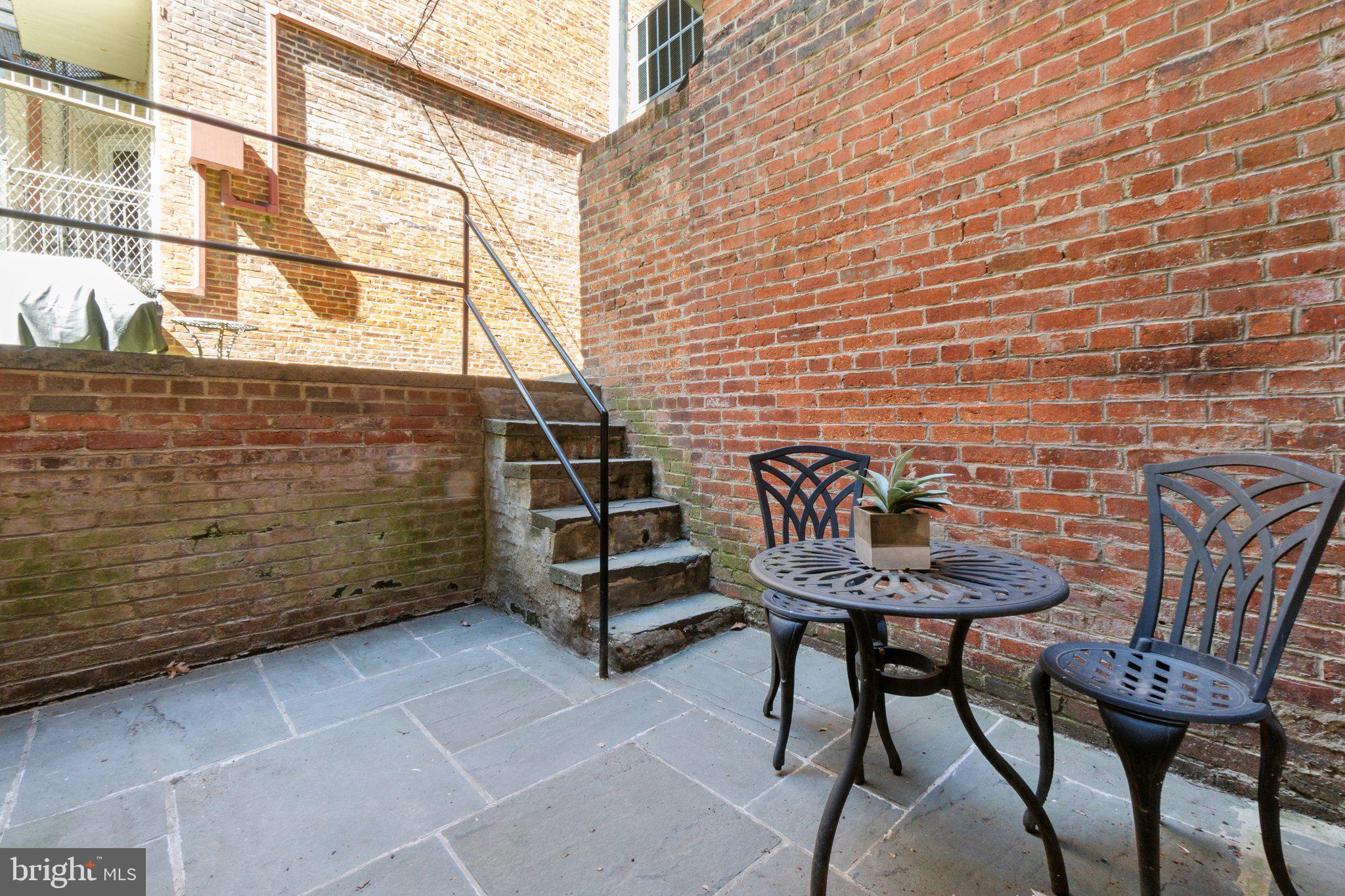 DUPONT CIRCLE - Residential