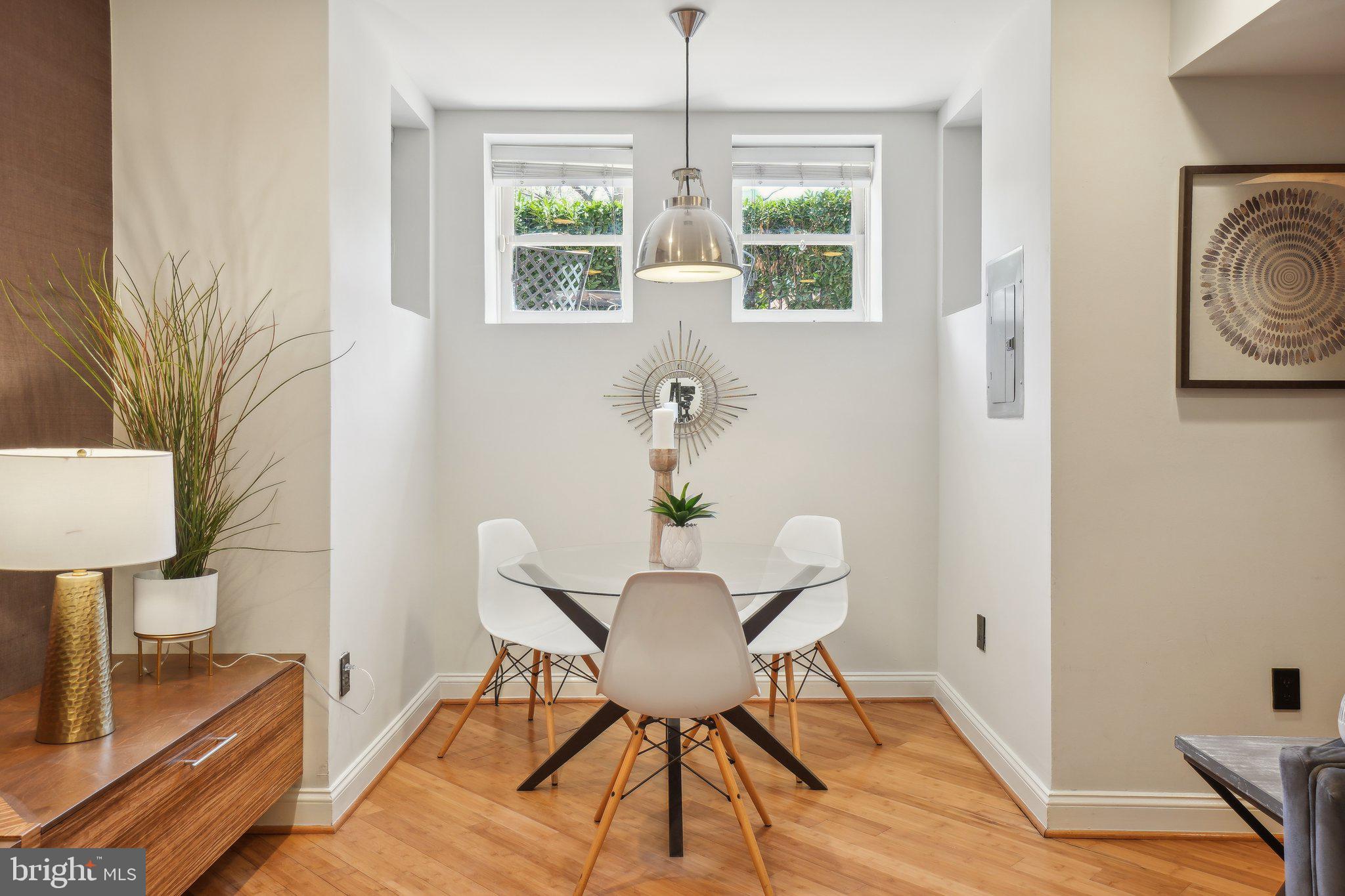 1504 17TH STREET NW 2