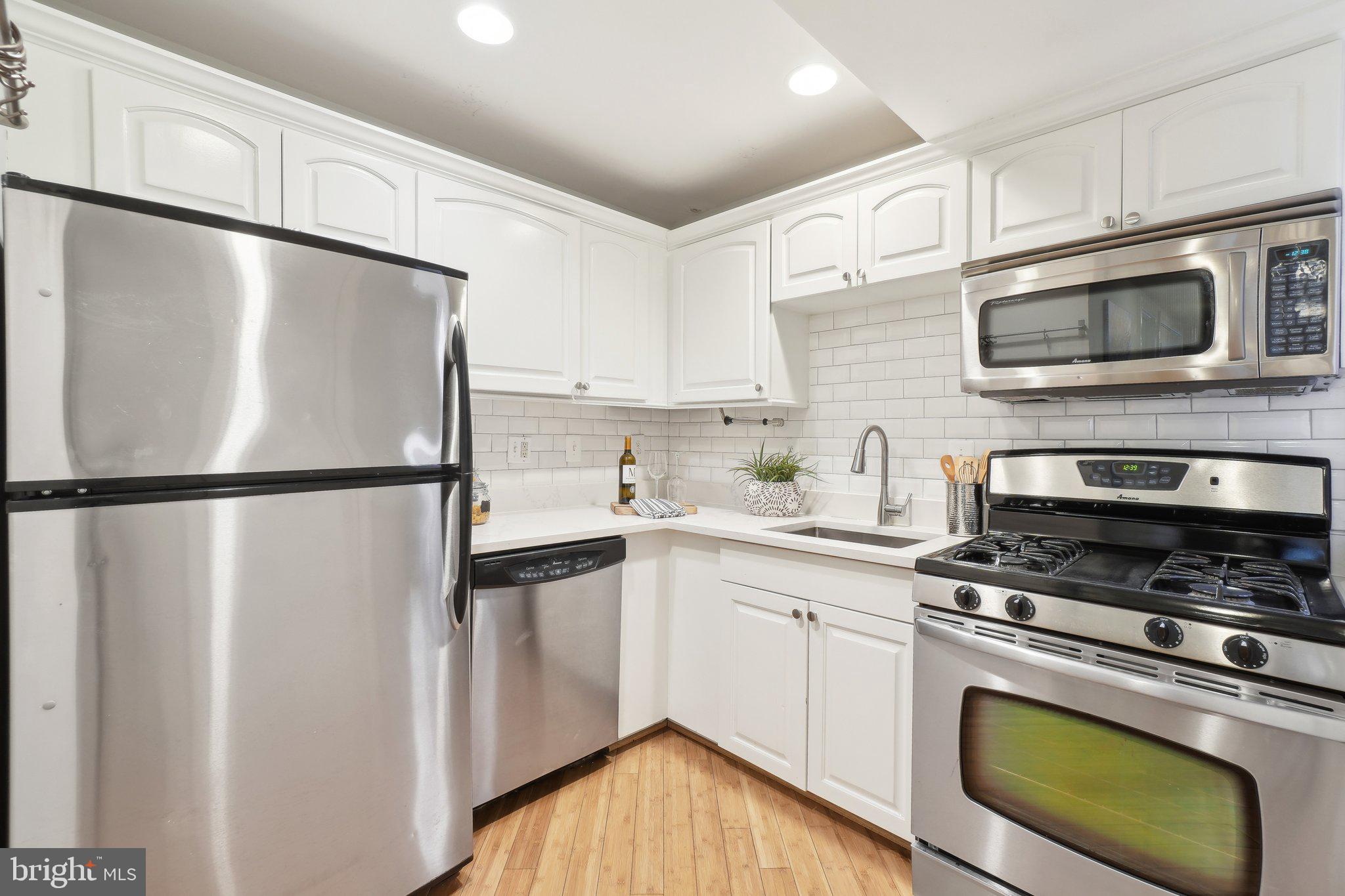 DUPONT CIRCLE - Residential