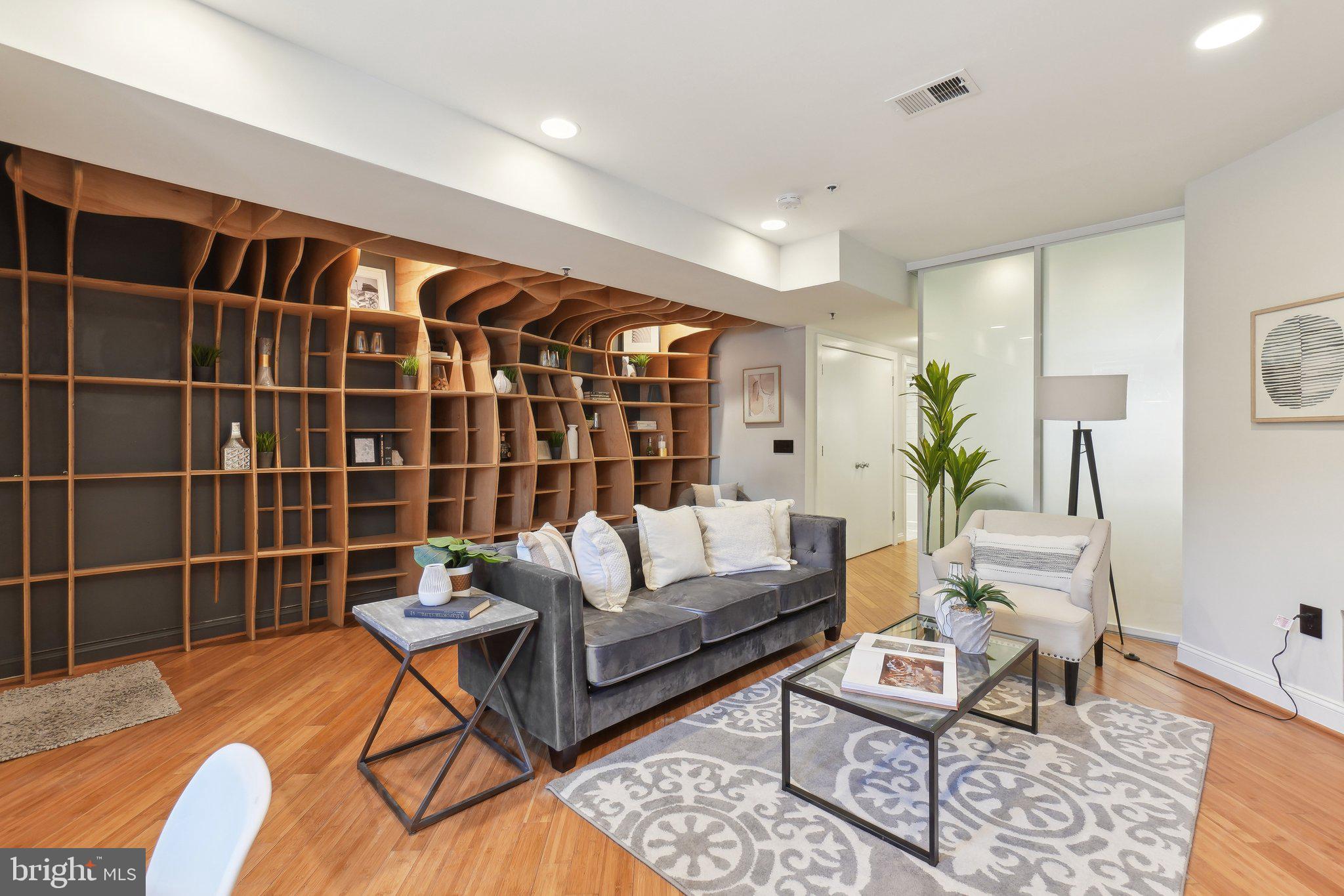 1504 17TH STREET NW 2