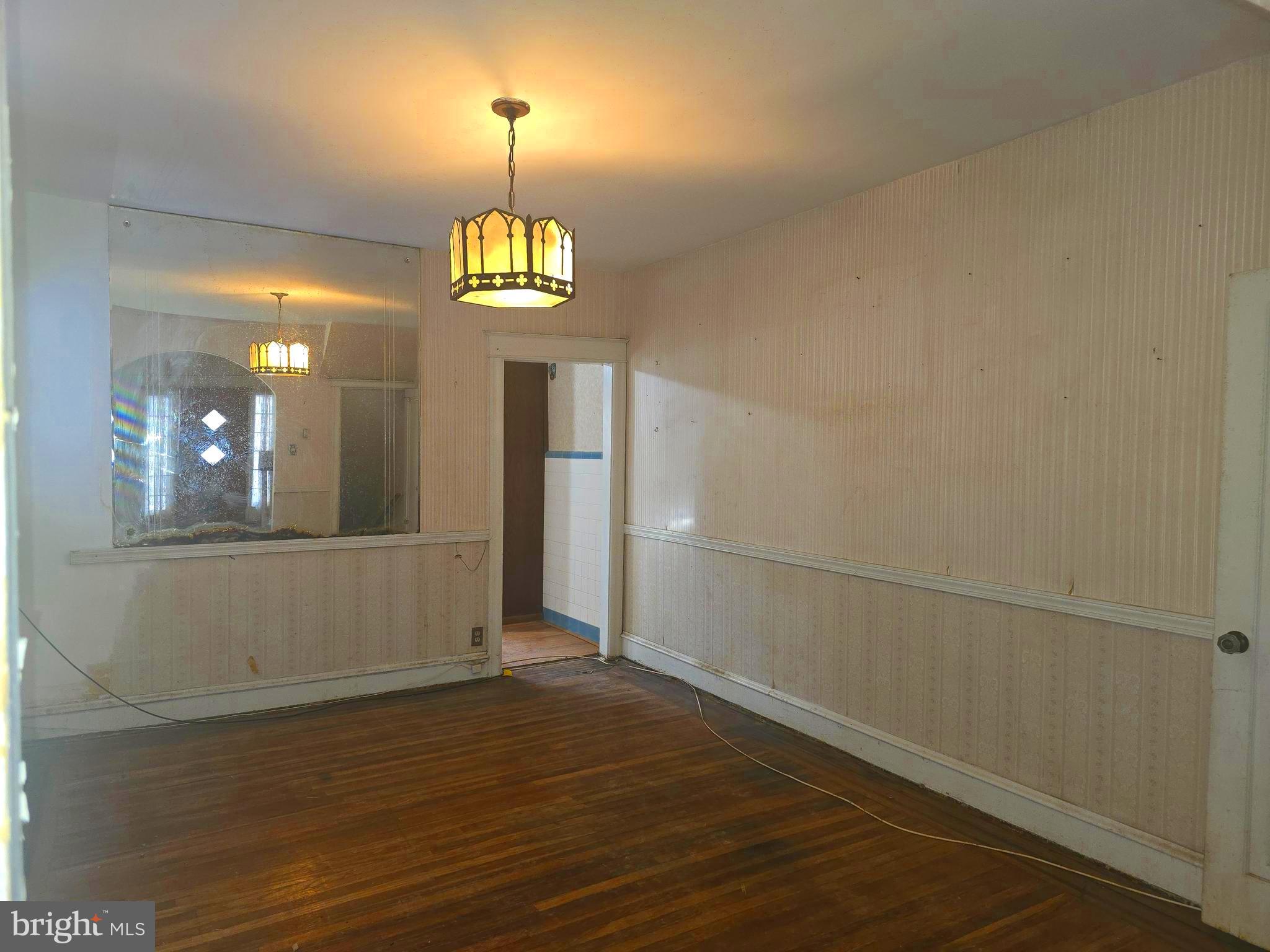 WYNNEFIELD HEIGHTS - Residential