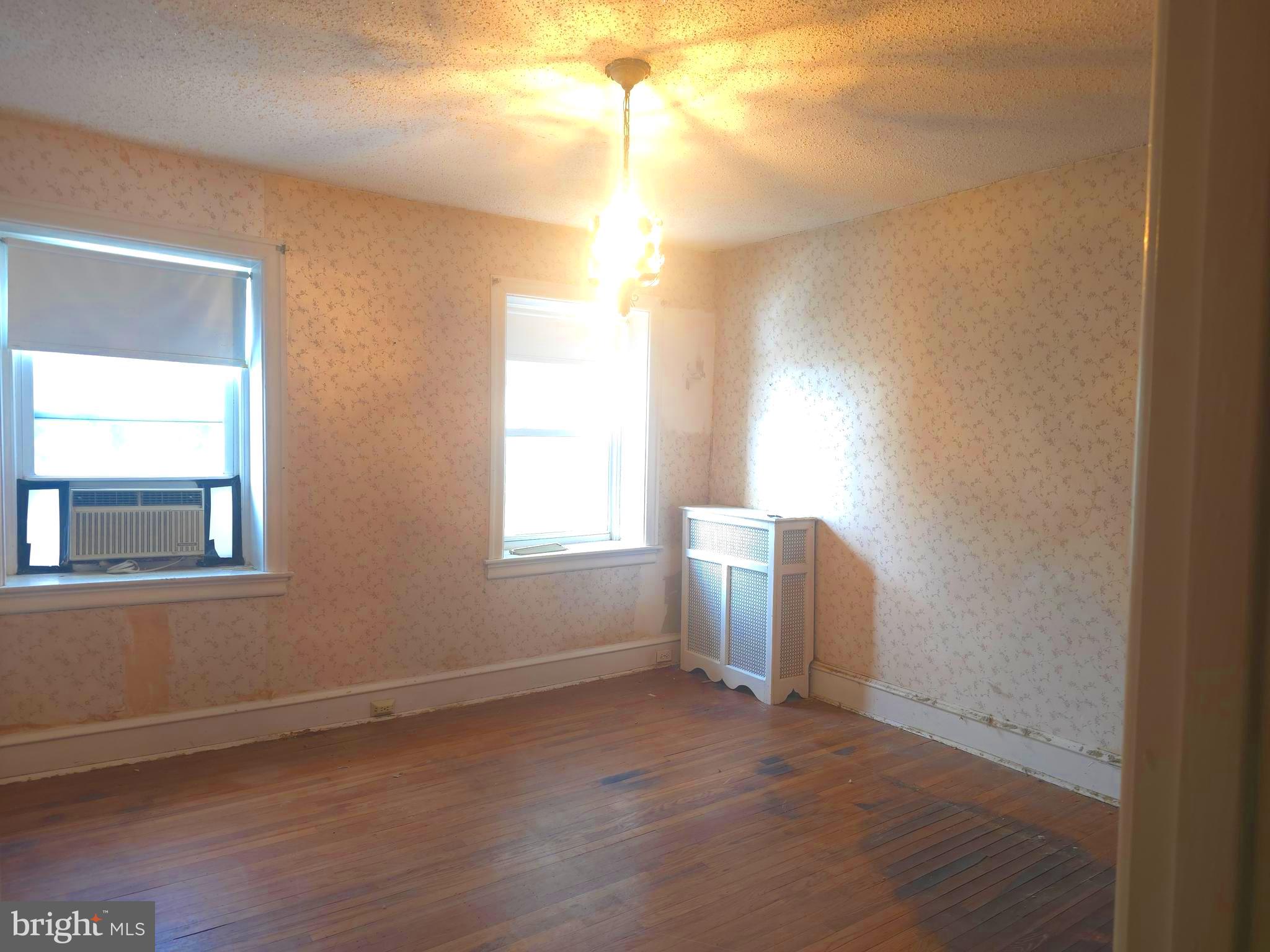 WYNNEFIELD HEIGHTS - Residential