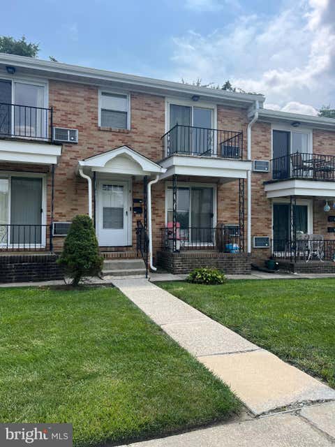 Condo For Rent - 106 Dartmouth Avenue<br/> SOMERDALE, NJ 08083