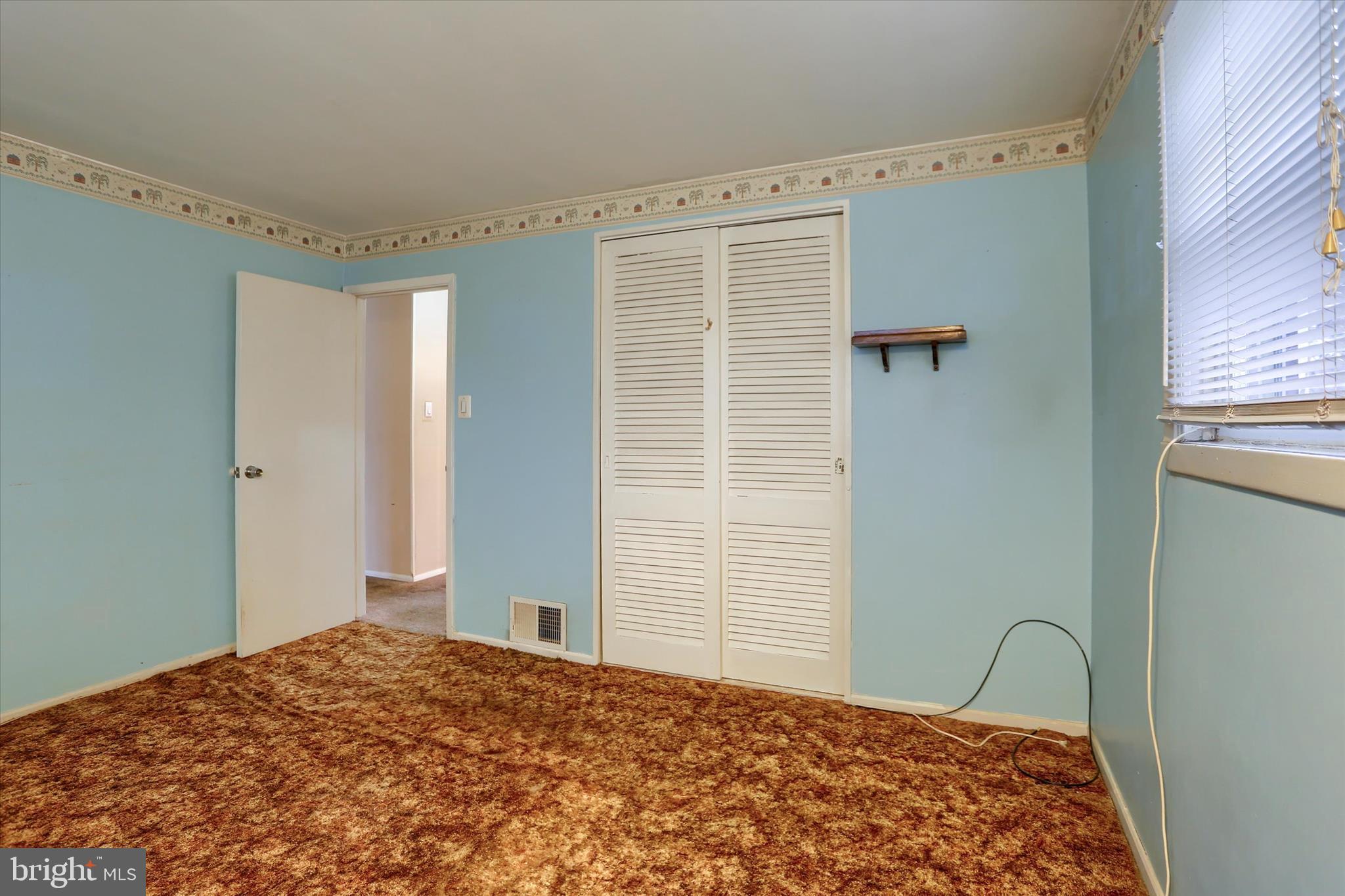 OAK HILLS - Residential