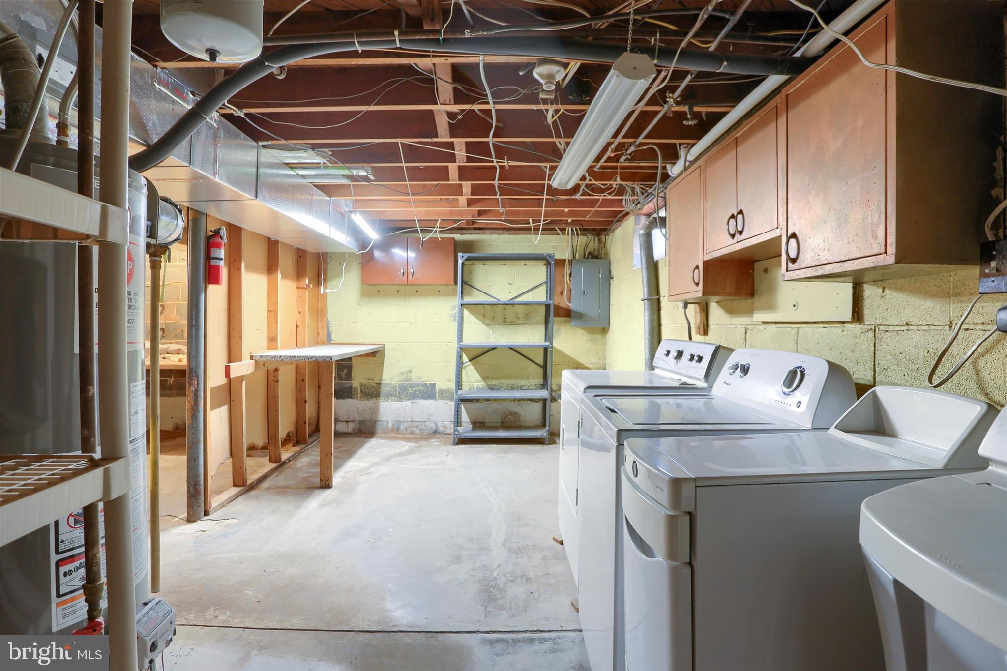 OAK HILLS - Residential