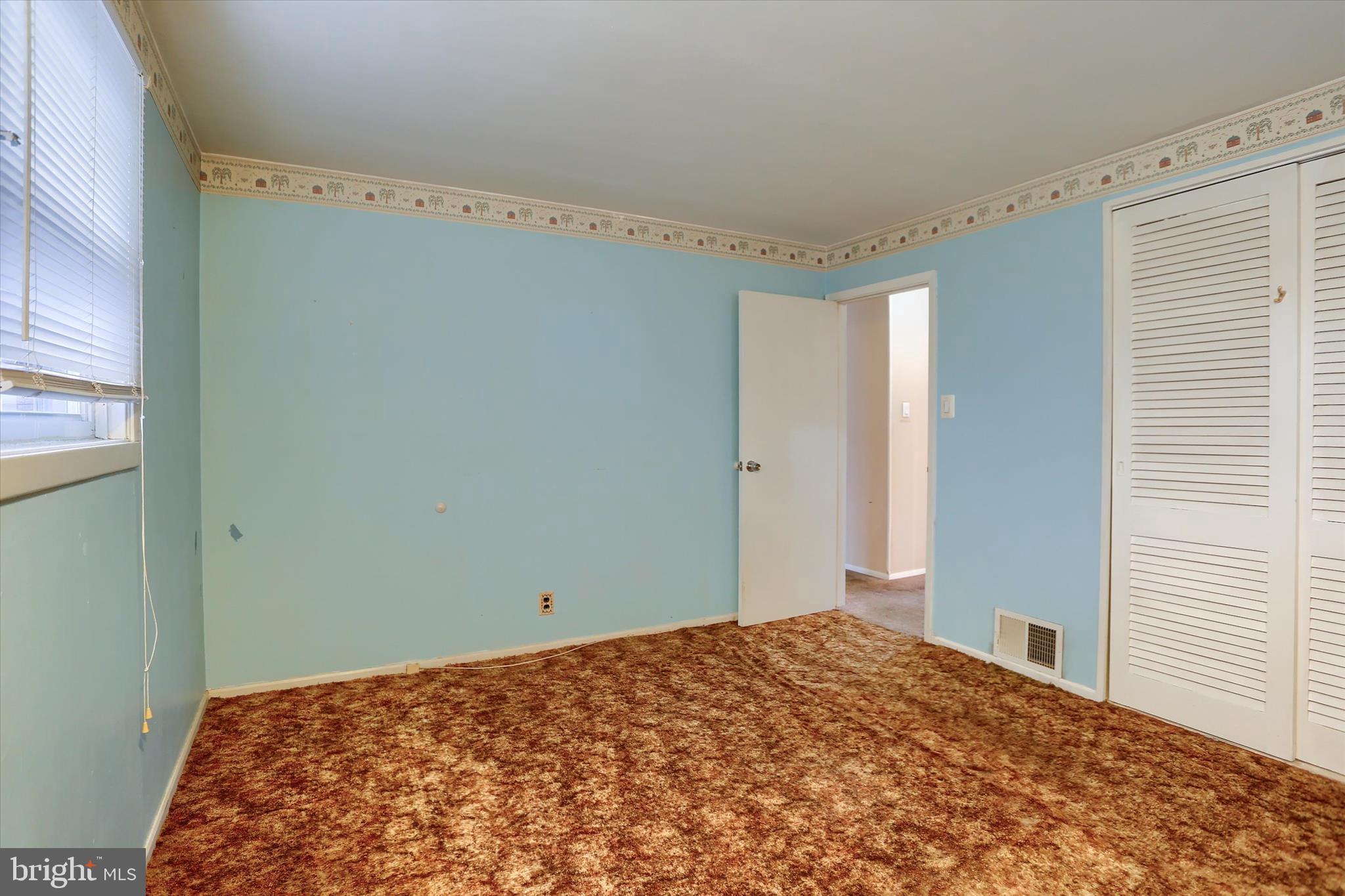 OAK HILLS - Residential