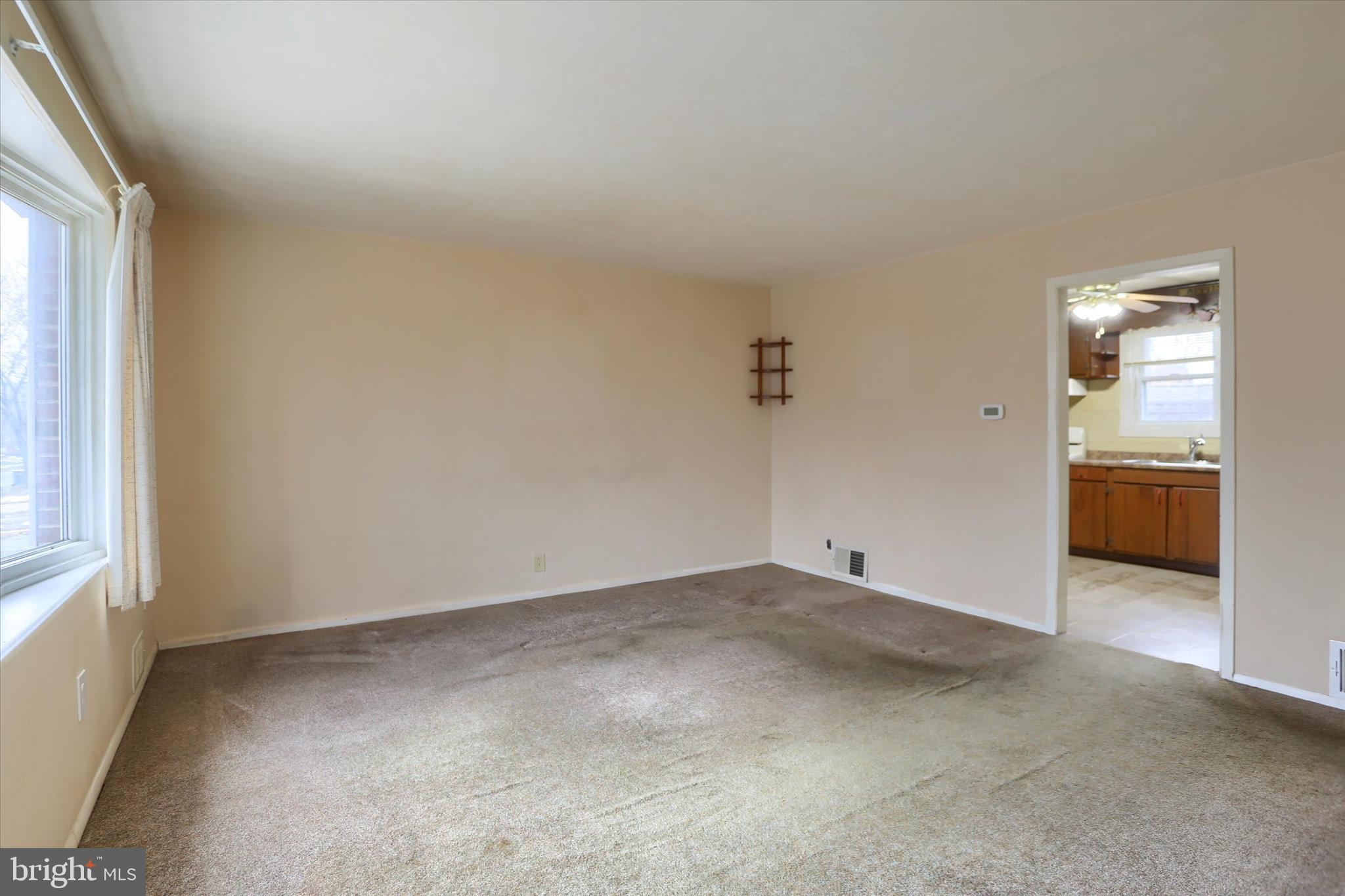 OAK HILLS - Residential