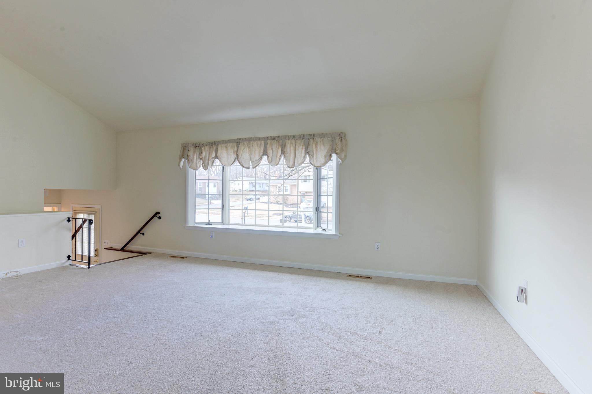 BRIGHT OAKS - Residential