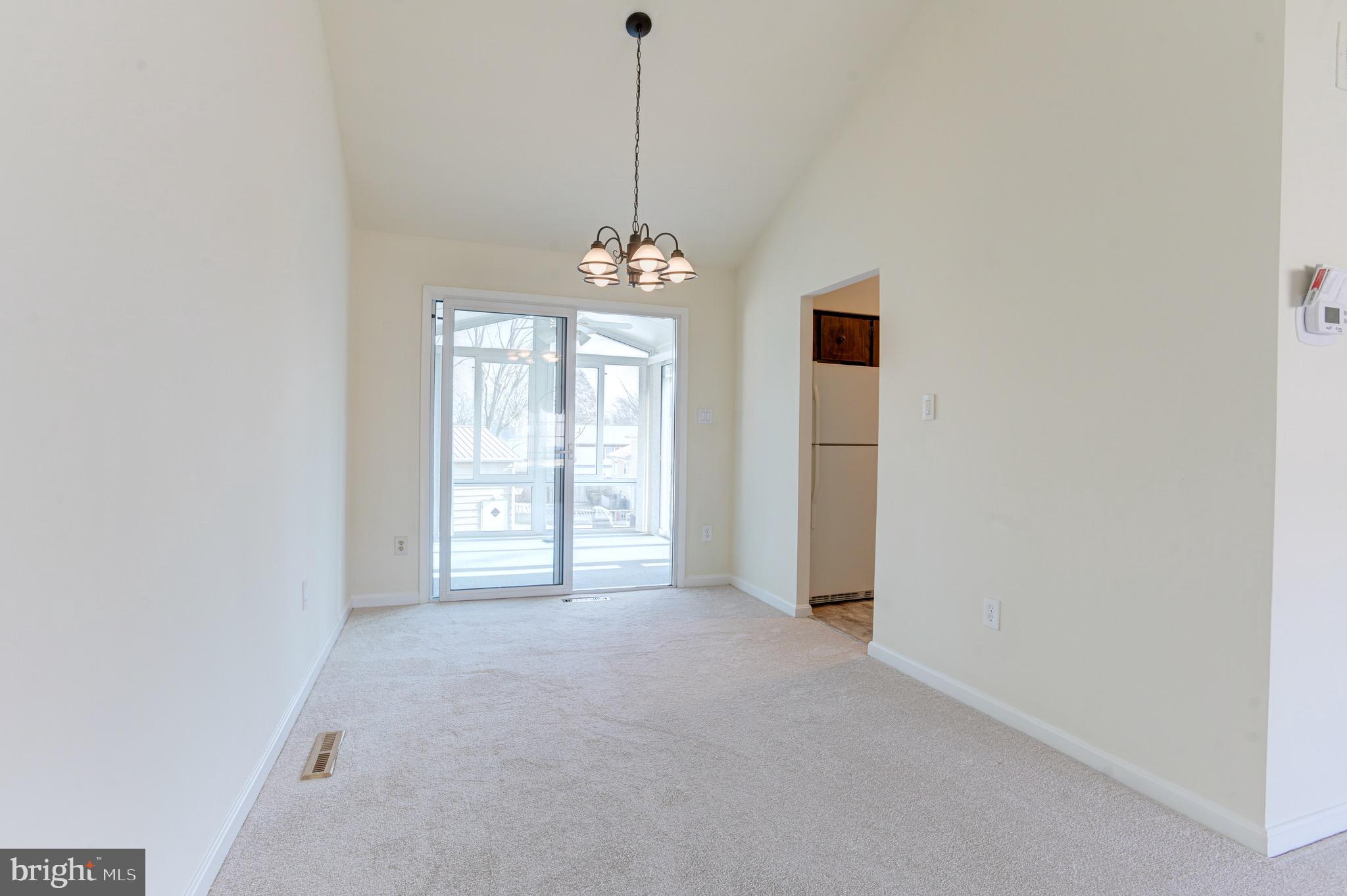 BRIGHT OAKS - Residential