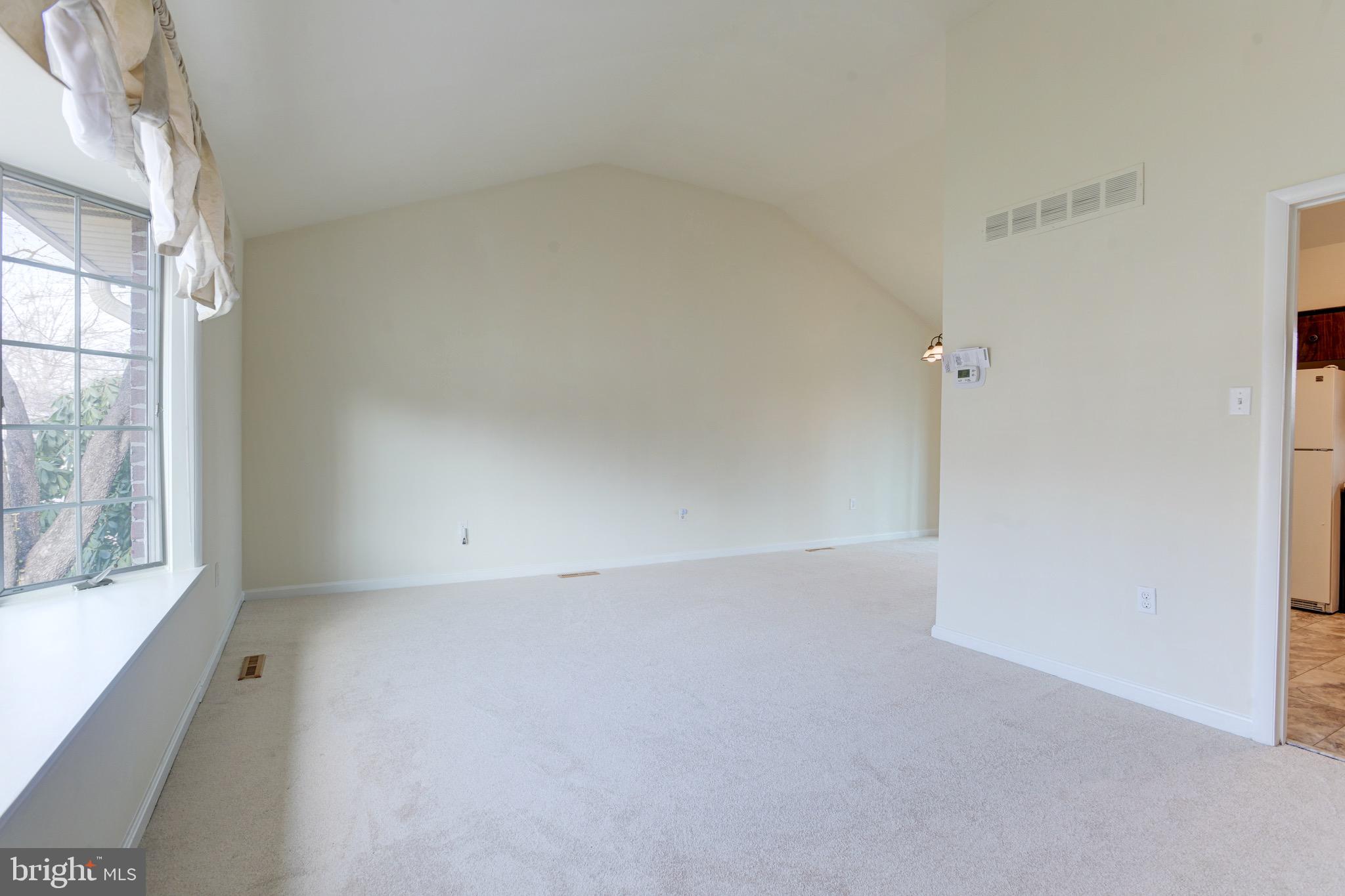 BRIGHT OAKS - Residential