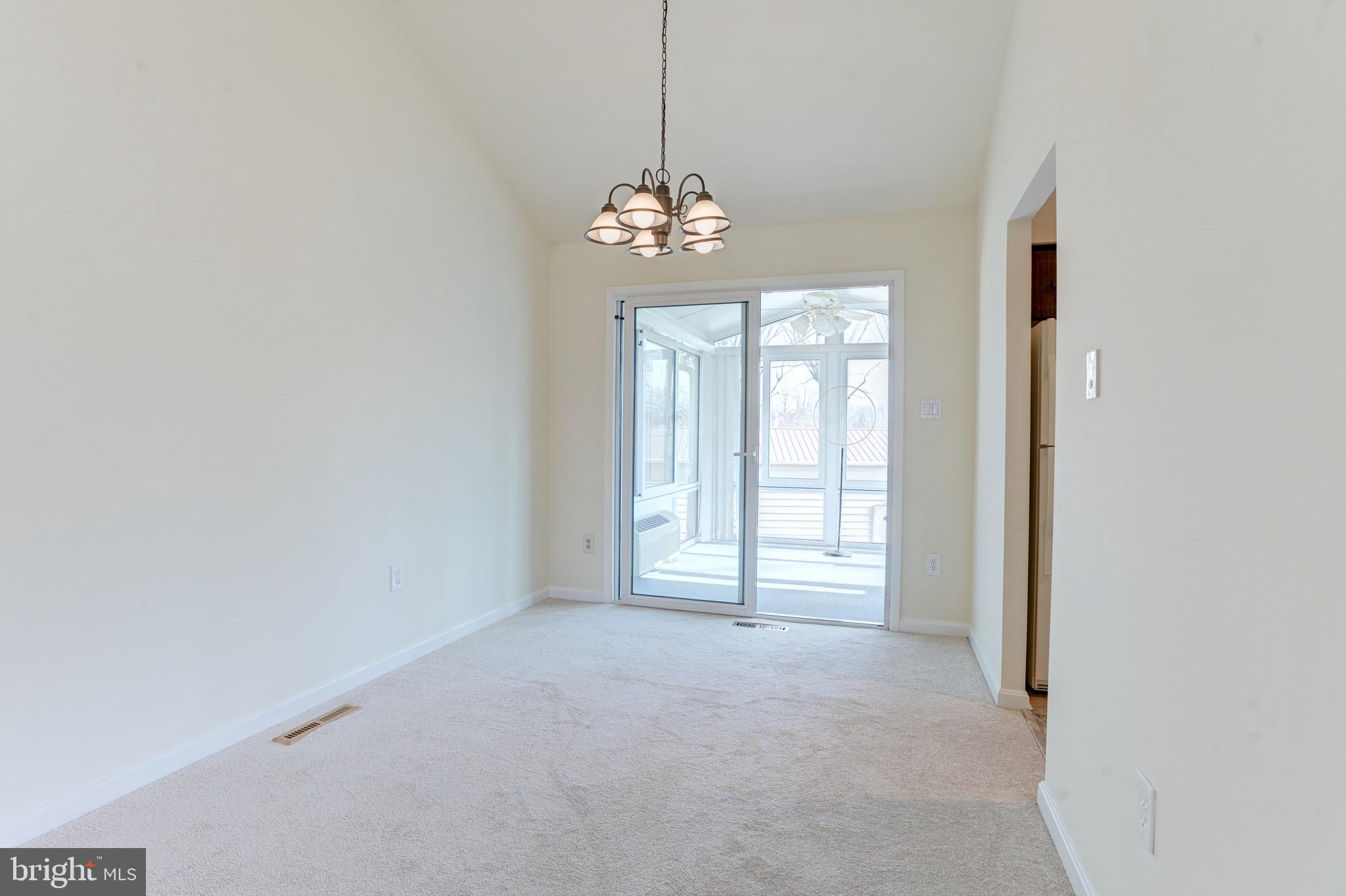 BRIGHT OAKS - Residential