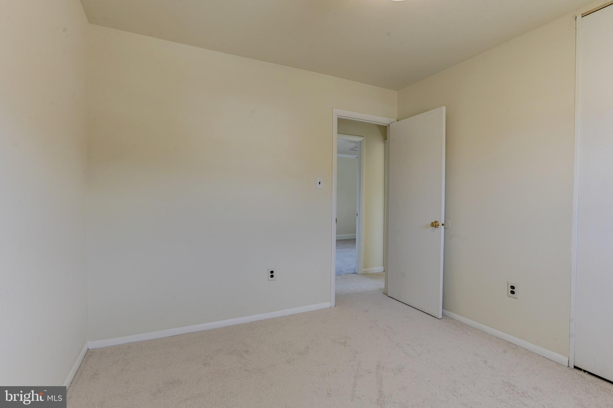 BRIGHT OAKS - Residential