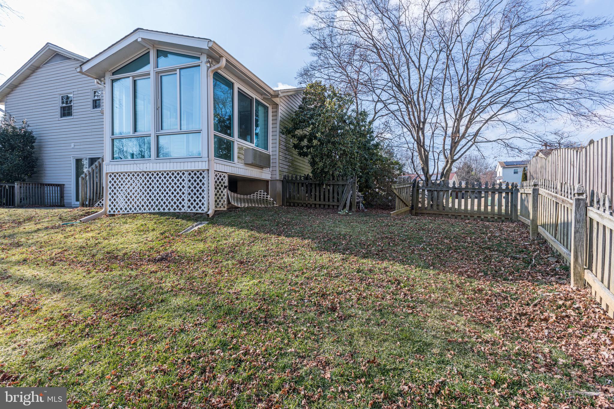 BRIGHT OAKS - Residential