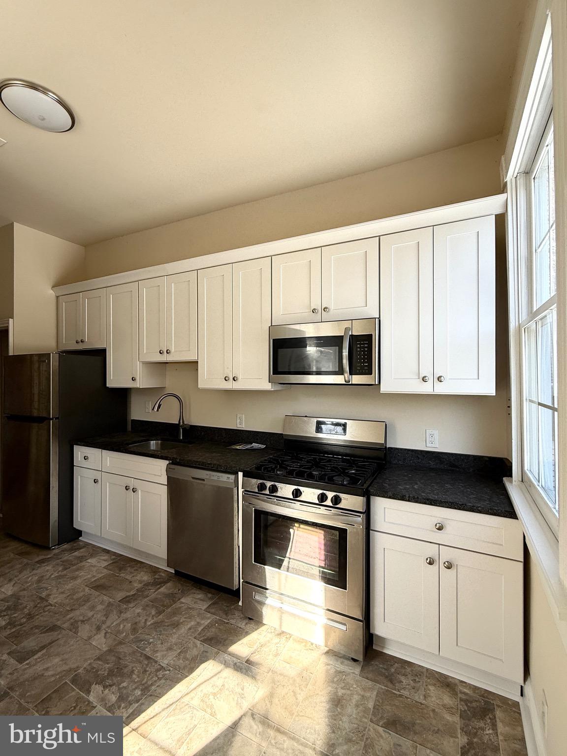 DOWNTOWN FREDERICKSBURG - Residential Lease