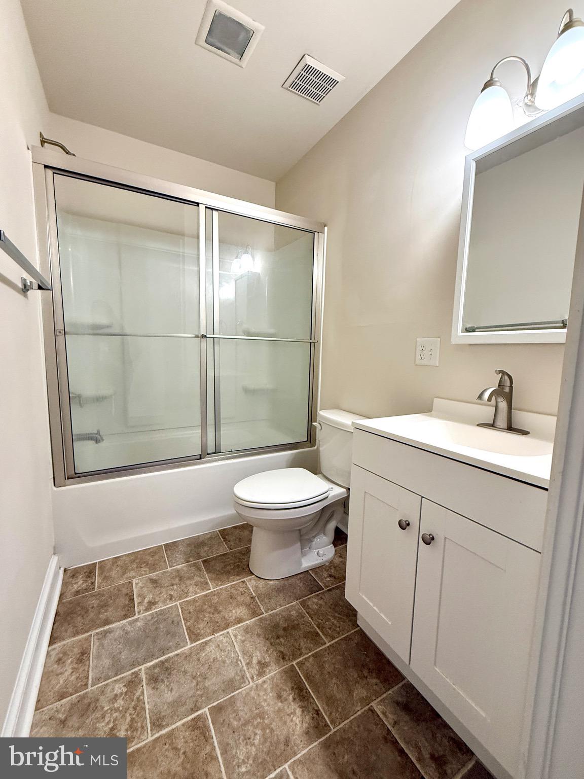 DOWNTOWN FREDERICKSBURG - Residential Lease