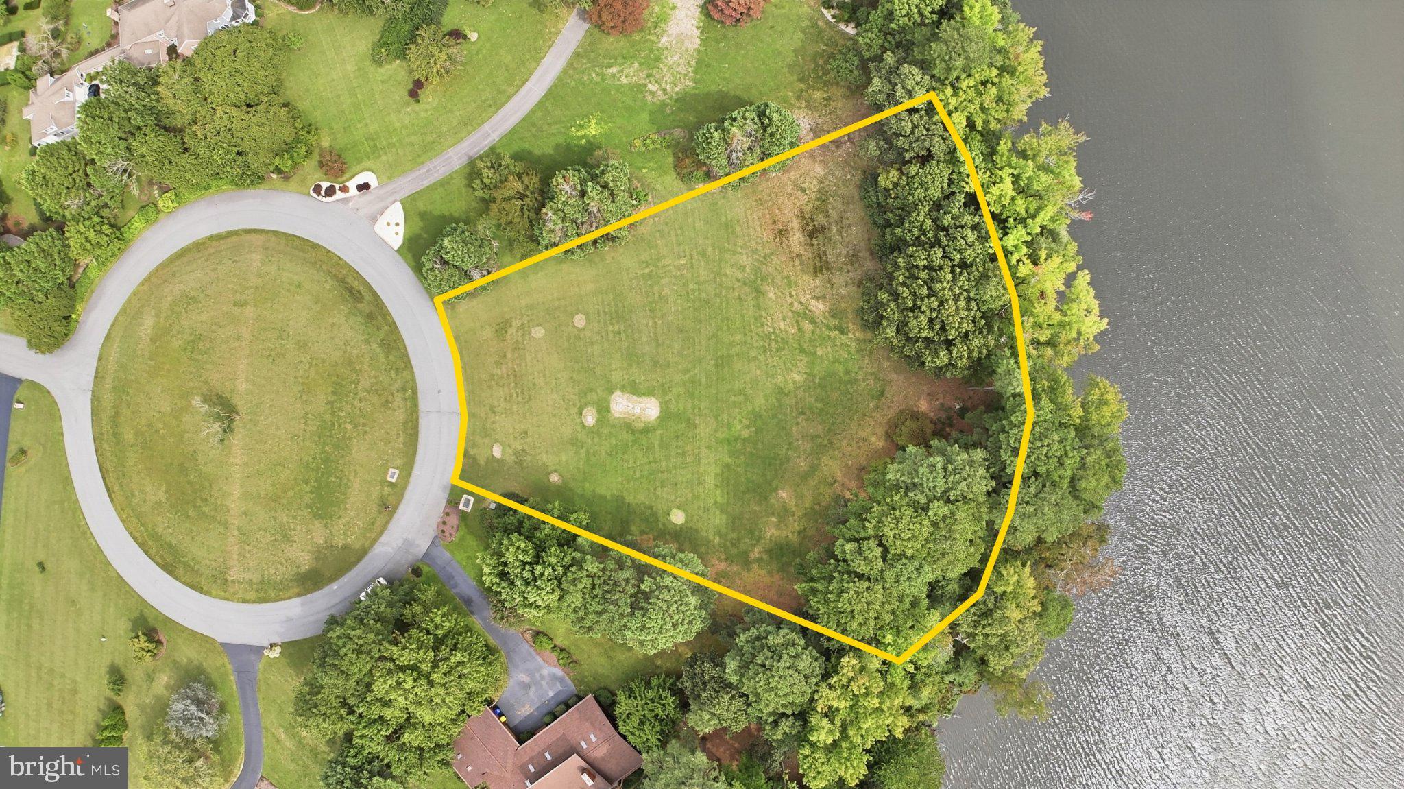13 LAKE CREST DRIVE