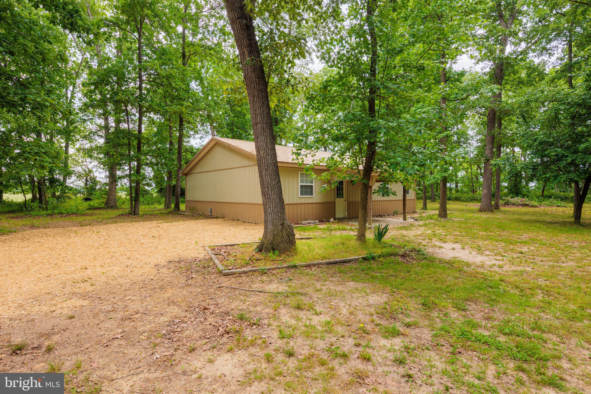 LYN WOODS - Residential