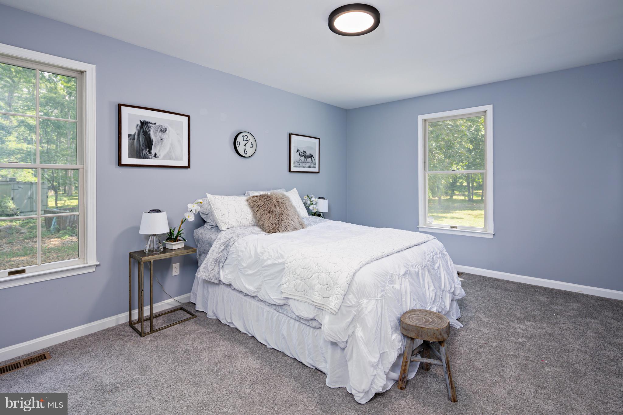 LYN WOODS - Residential