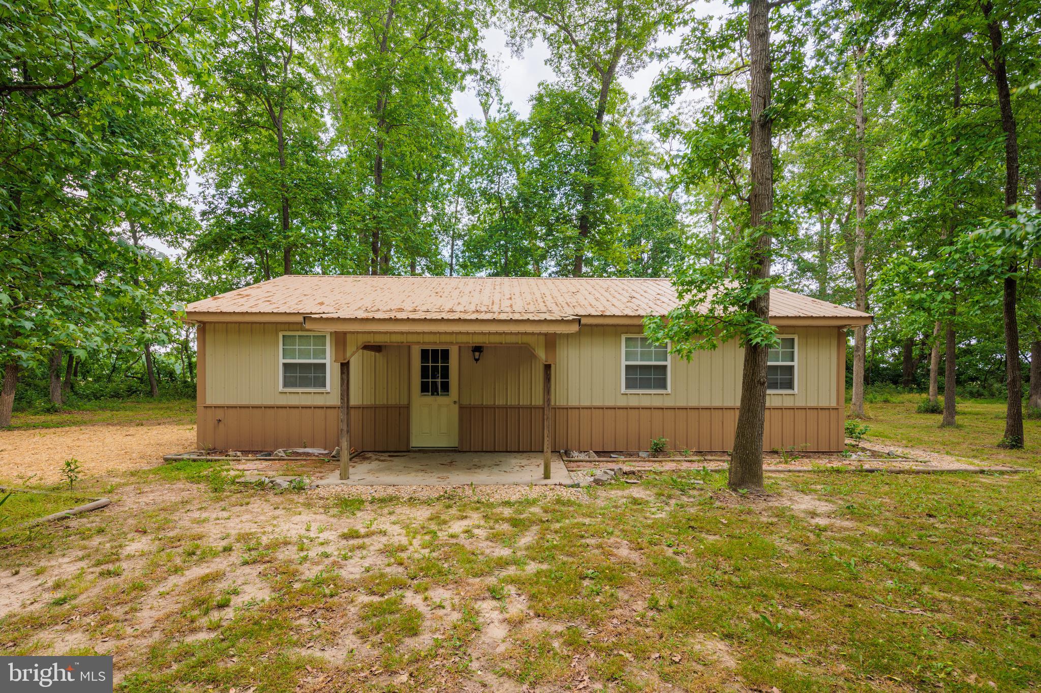 LYN WOODS - Residential