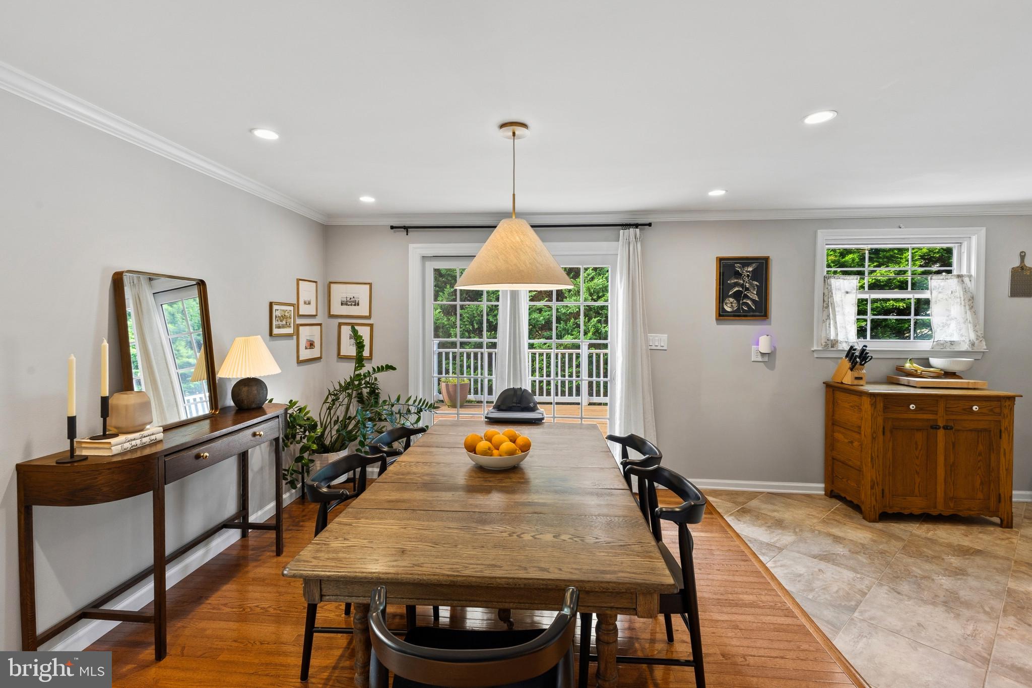 3402 BAYWOOD DRIVE