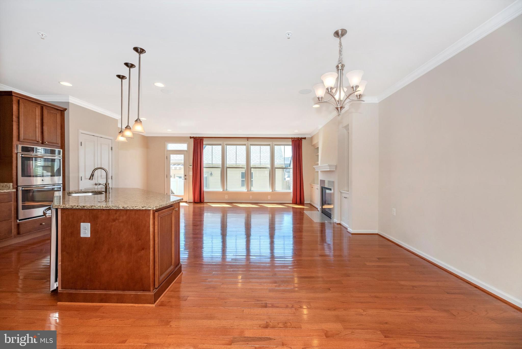 WORMANS MILL - Residential