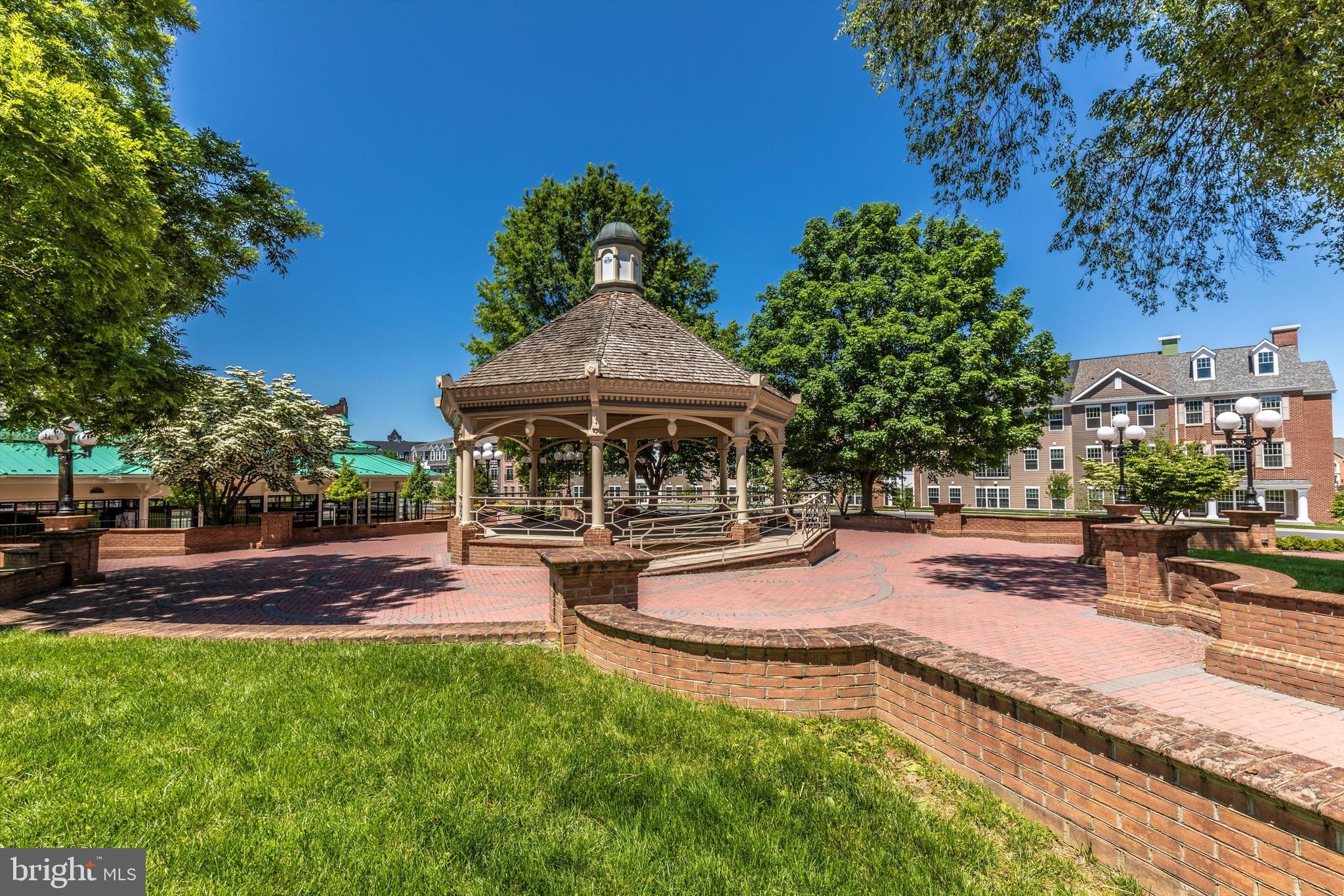 WORMANS MILL - Residential