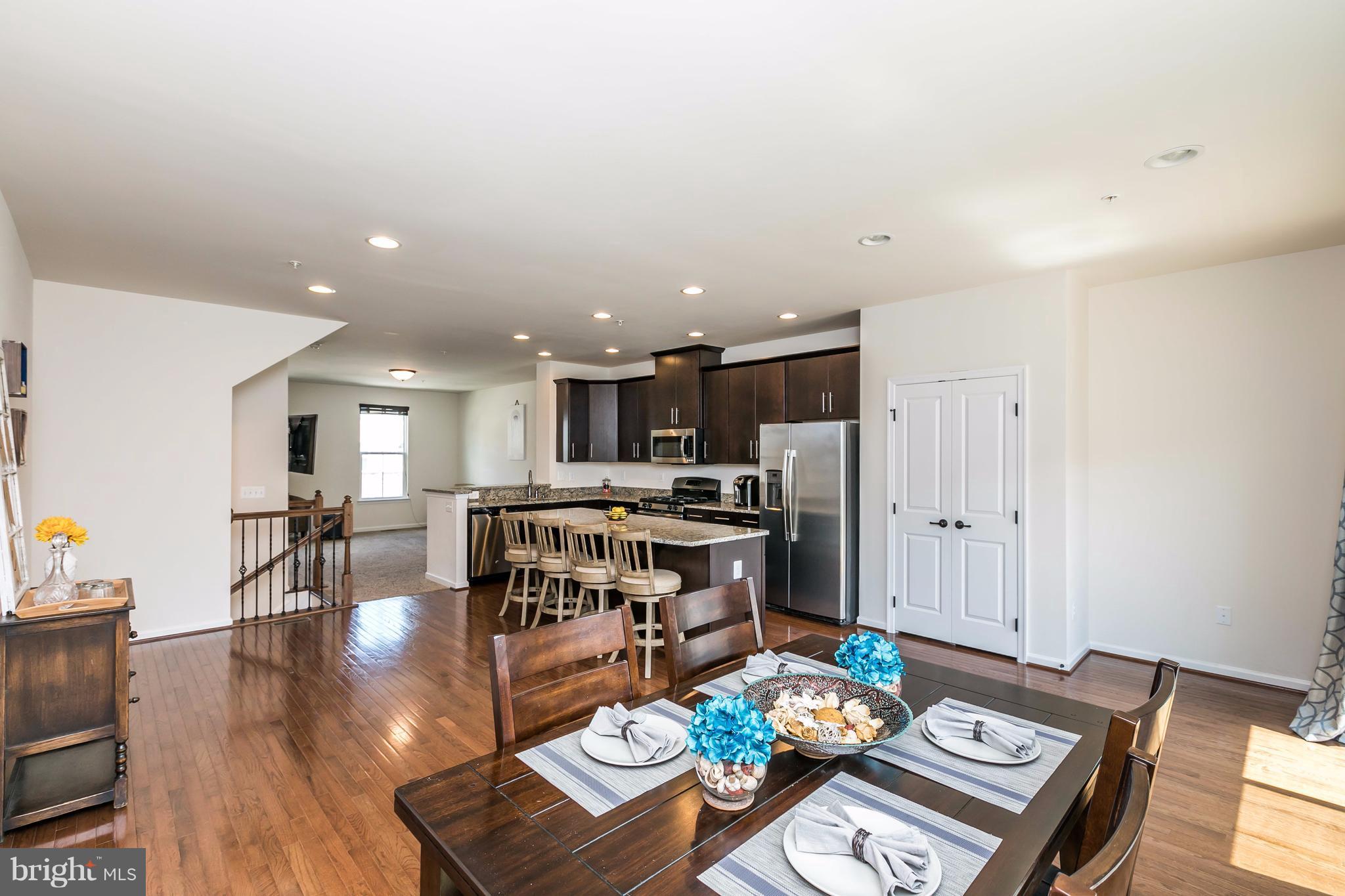 CREEKSIDE VILLAGE AT TANYARD SPRINGS - Residential Lease