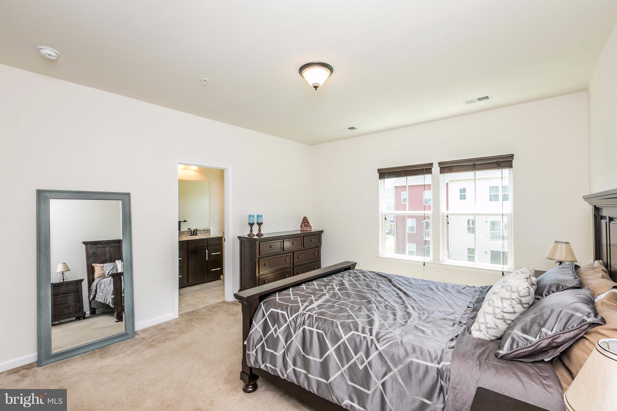 CREEKSIDE VILLAGE AT TANYARD SPRINGS - Residential Lease