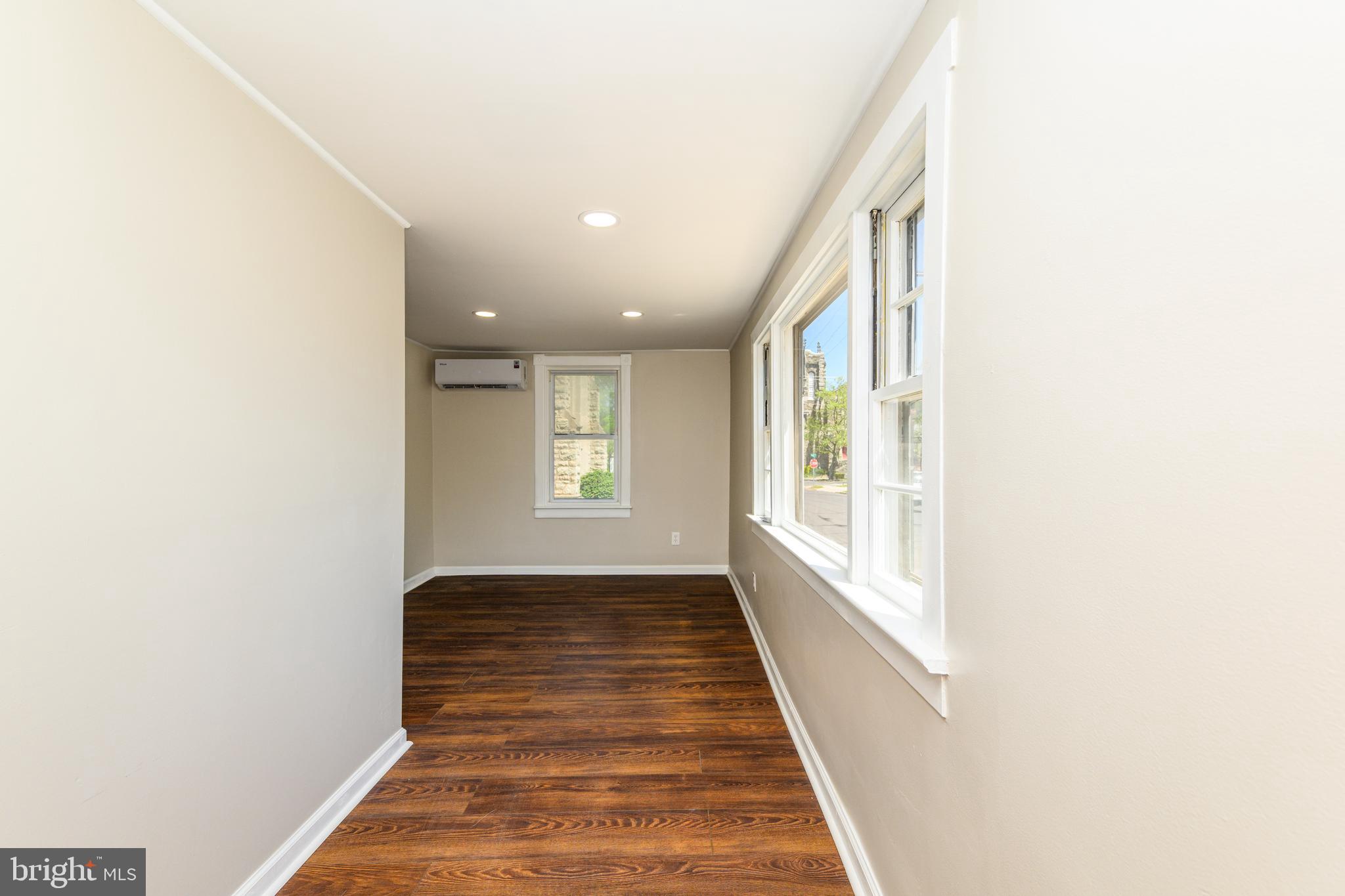 POTTSTOWN - Residential