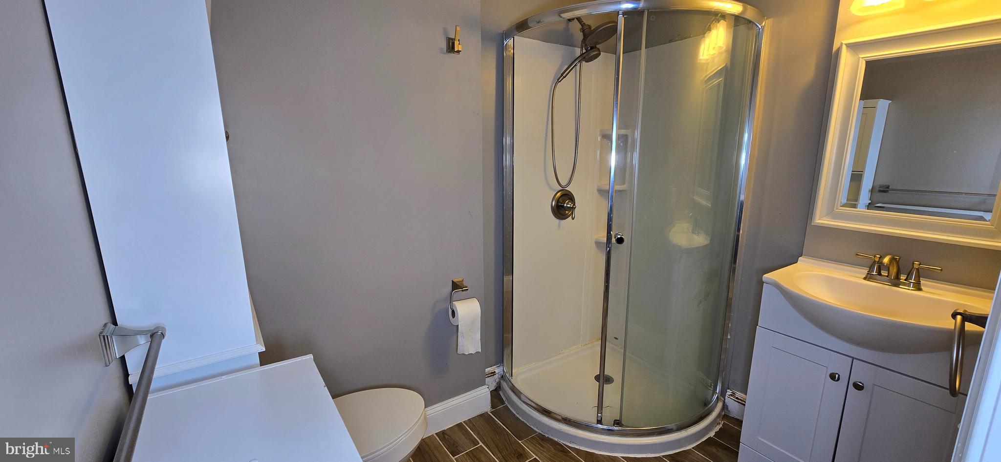 WOODLAWN - Residential Lease