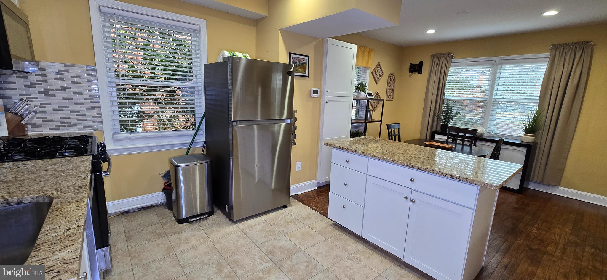 WOODLAWN - Residential Lease