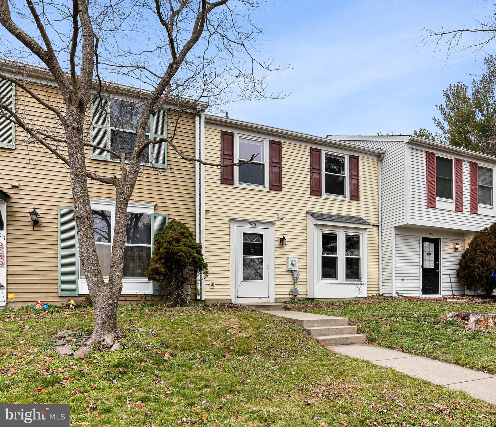 HILLCREST KNOLLS - Residential