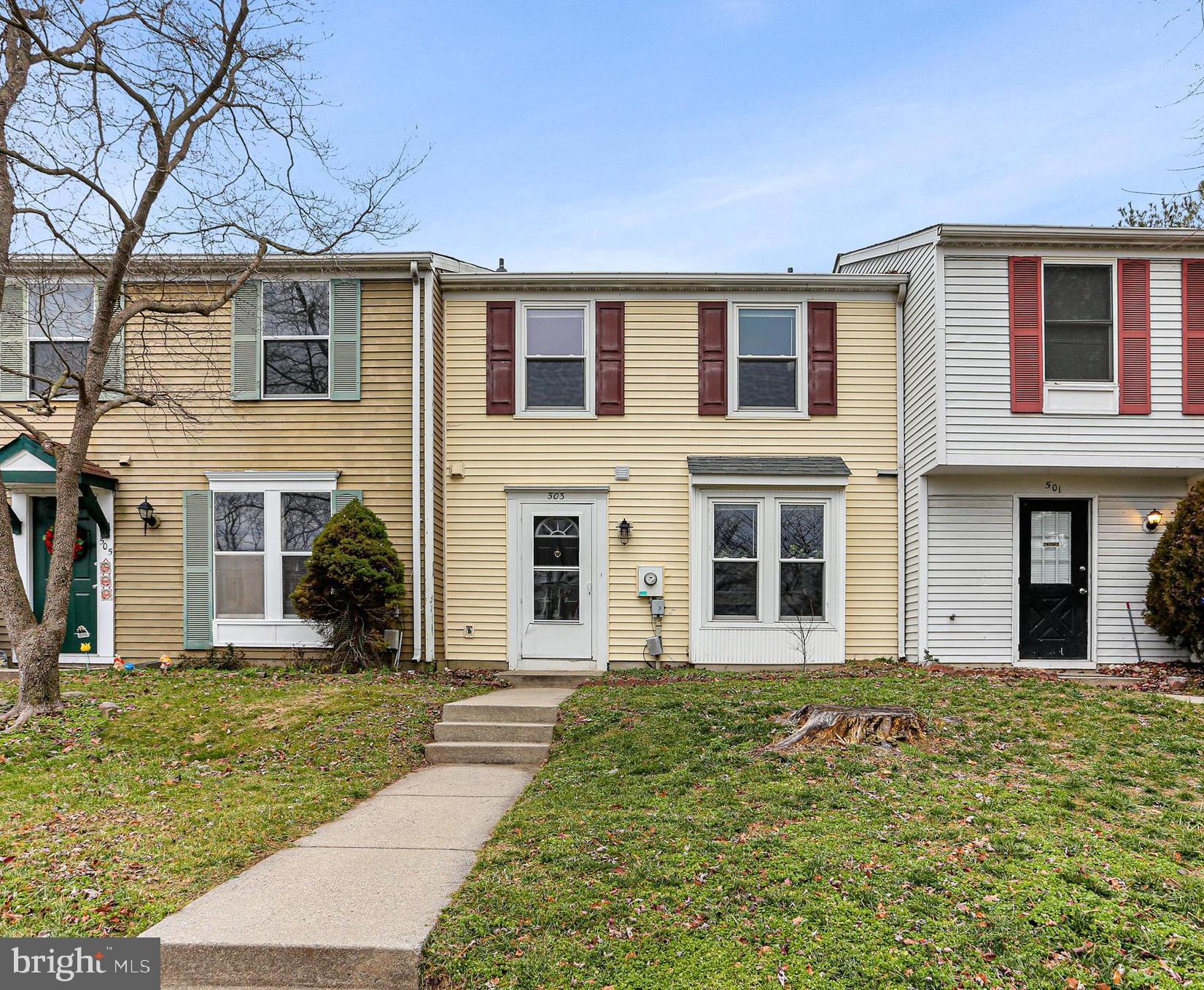 HILLCREST KNOLLS - Residential