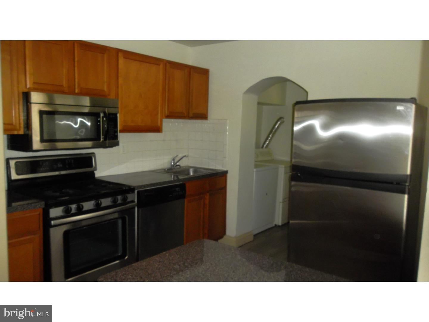 CARROLL PARK - Residential Lease