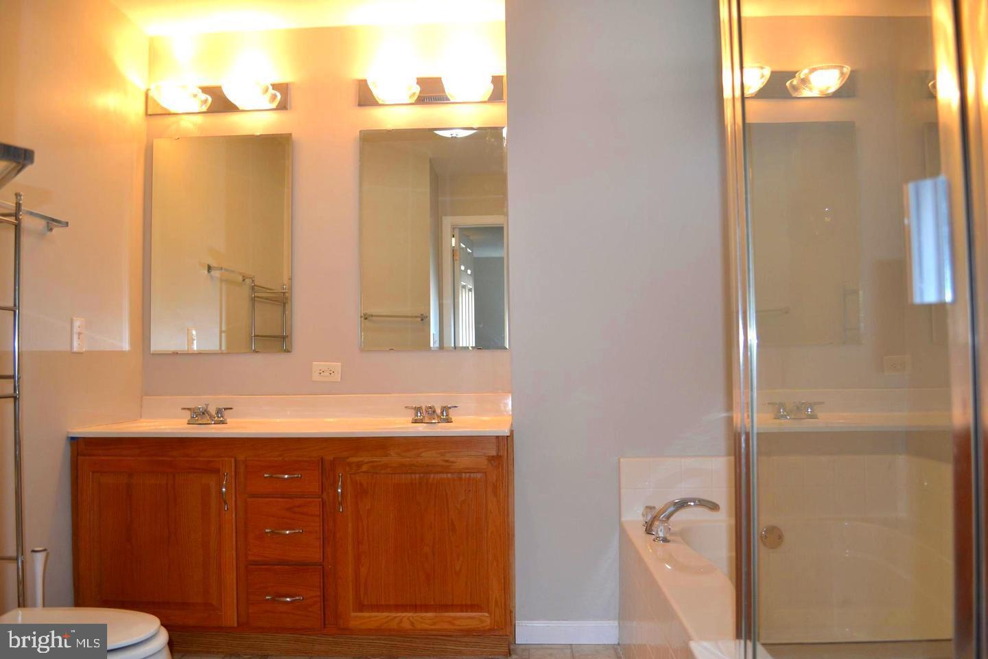 HARWOOD PARK - Residential Lease